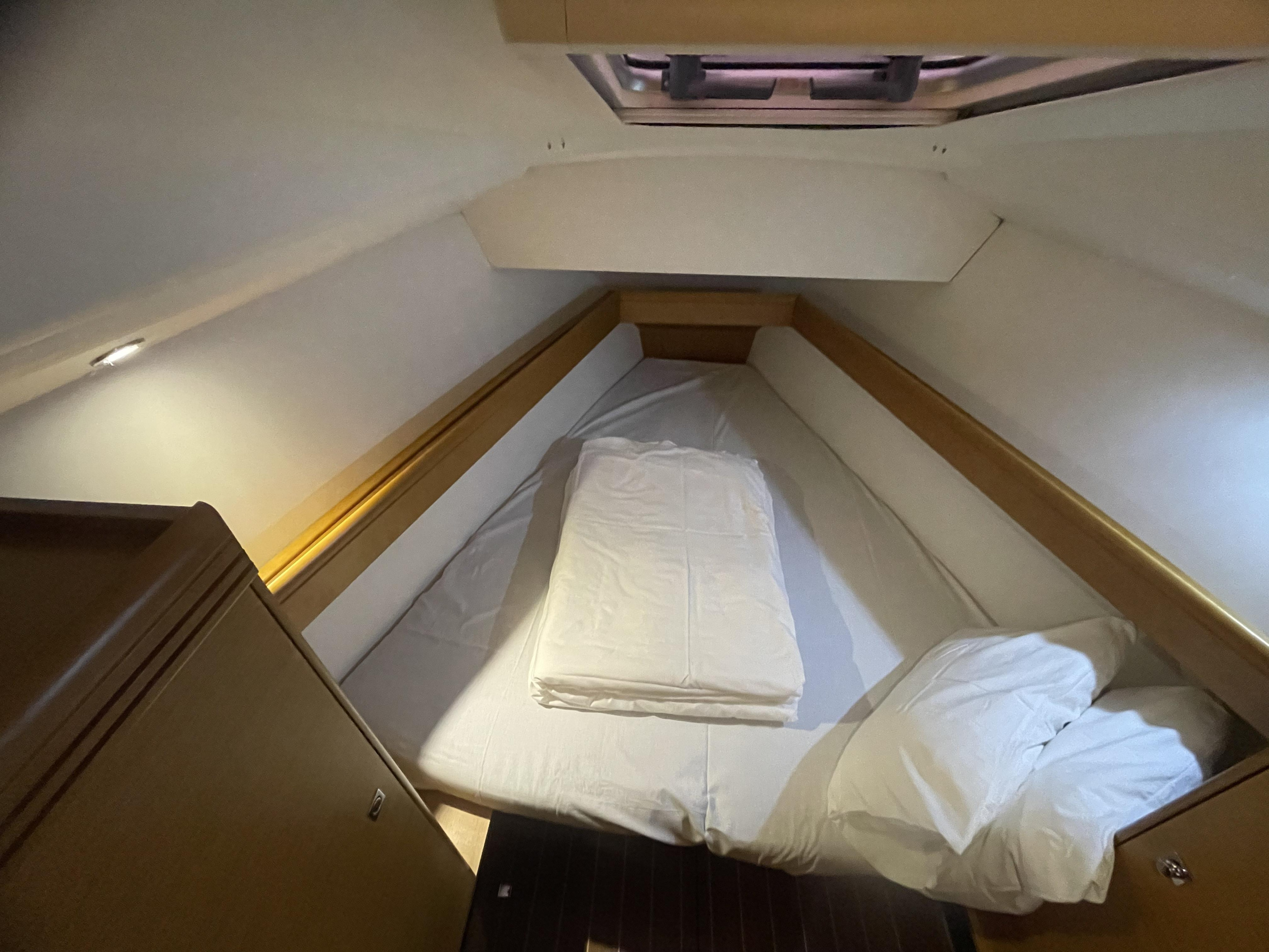 Sun Odyssey 36i — photo 4