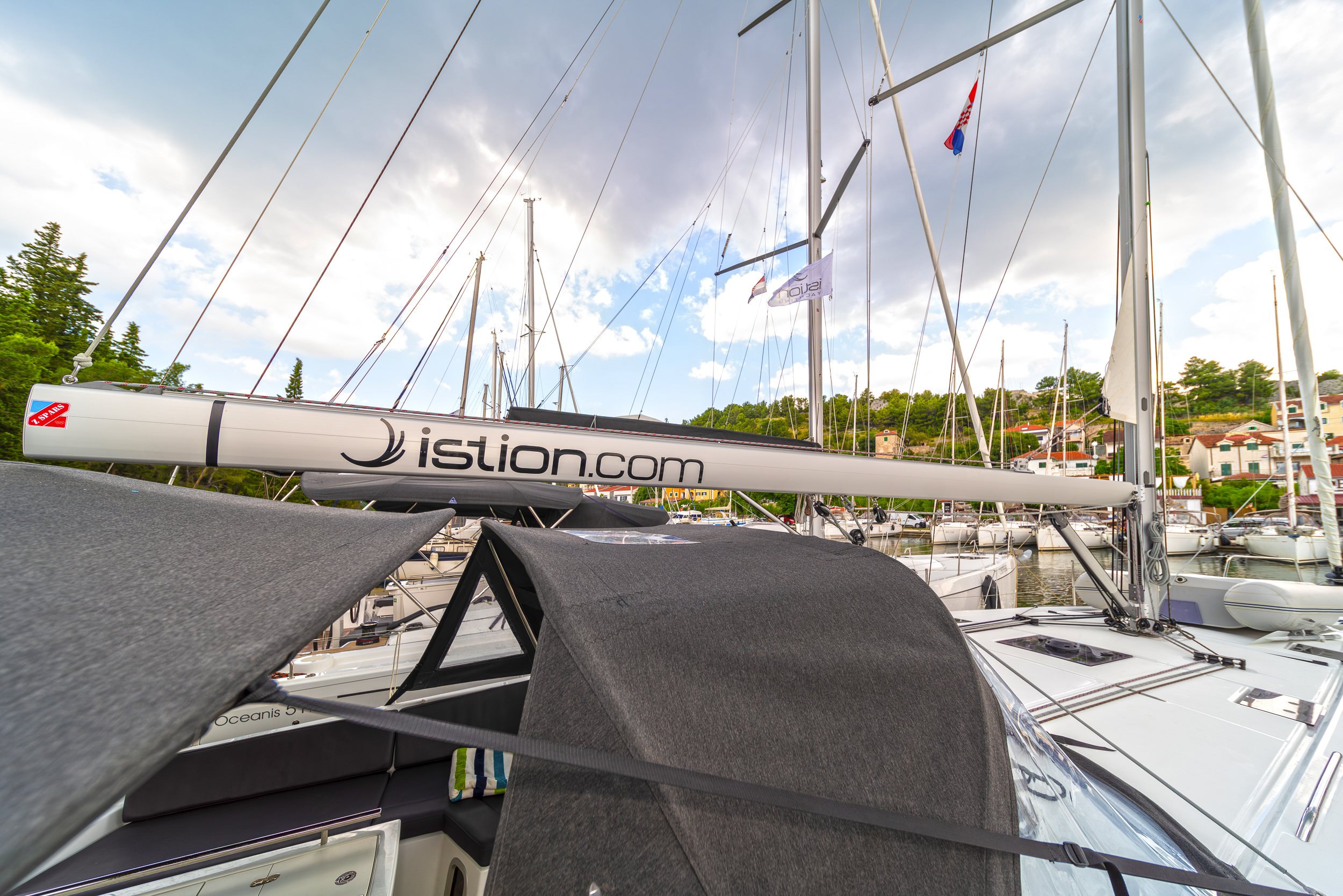 Oceanis 40.1 — photo 11