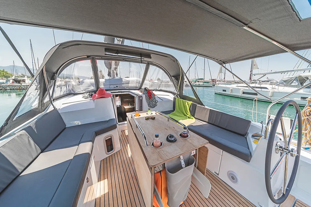 Oceanis 40.1 — photo 2