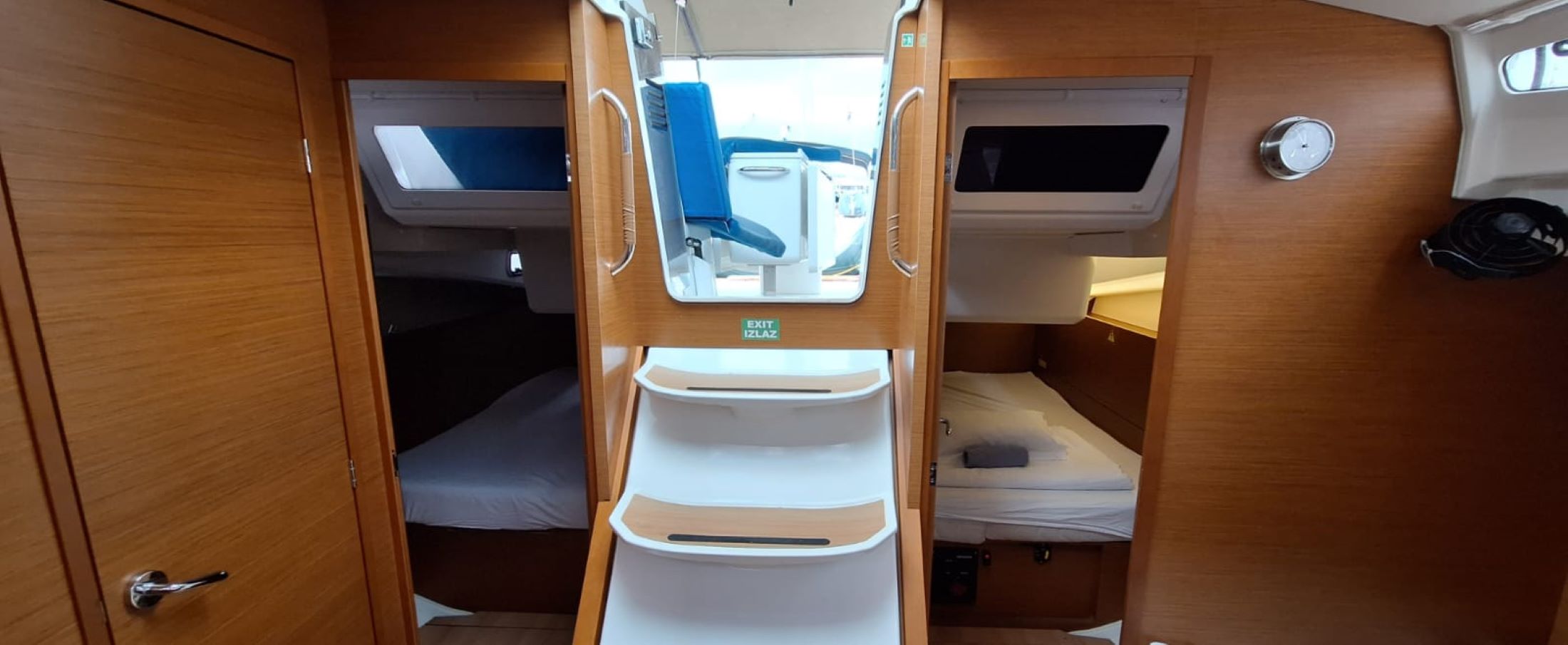 Sun Odyssey 440 — photo 12