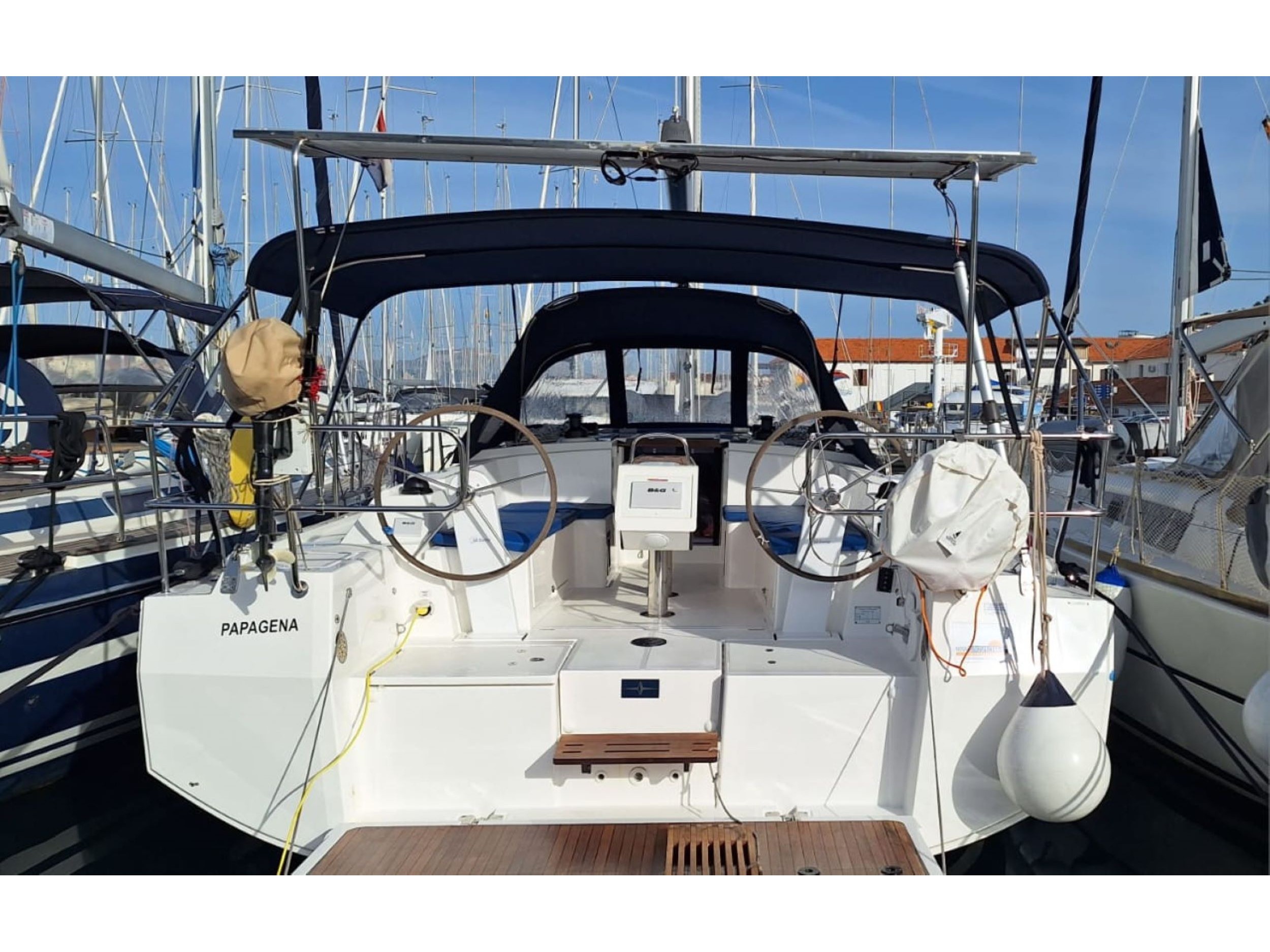 Bavaria C38 — photo 1