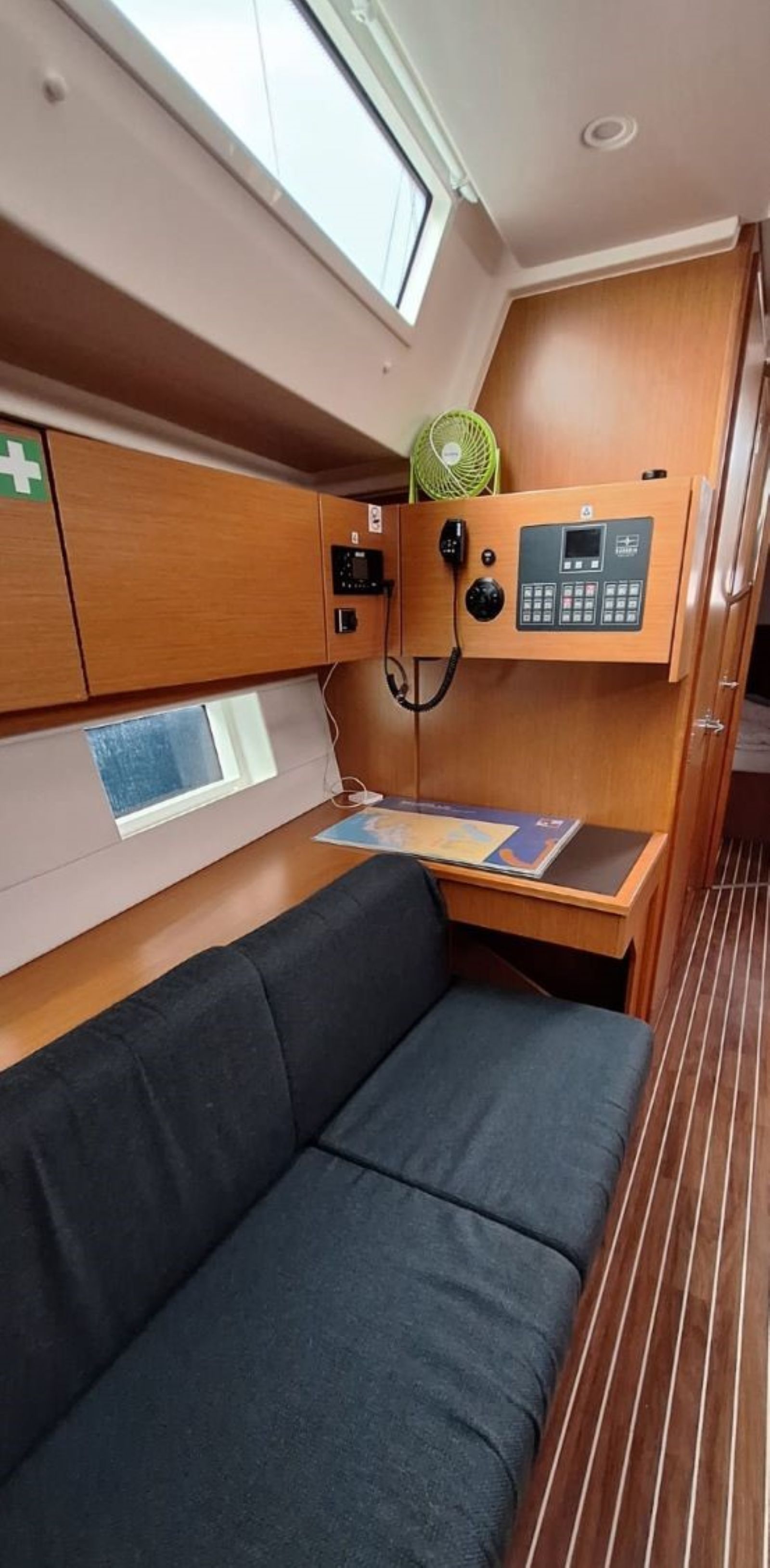 Bavaria C45 — photo 5