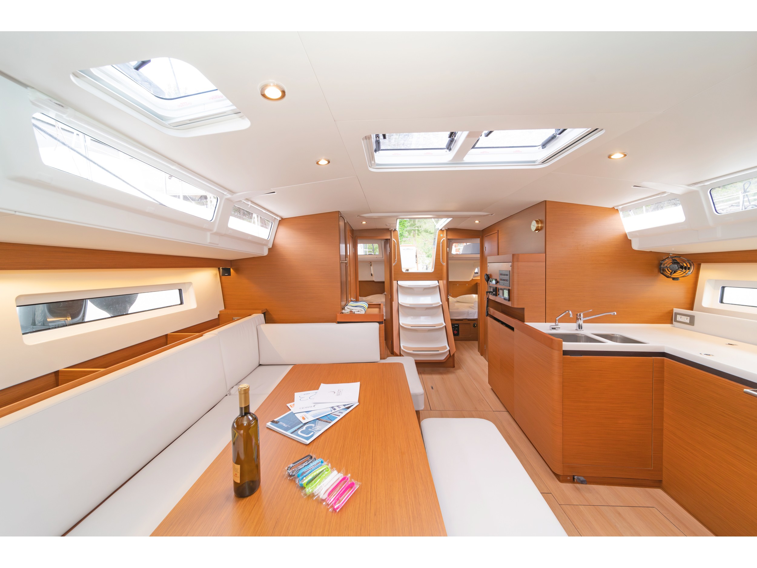Sun Odyssey 490 — photo 12