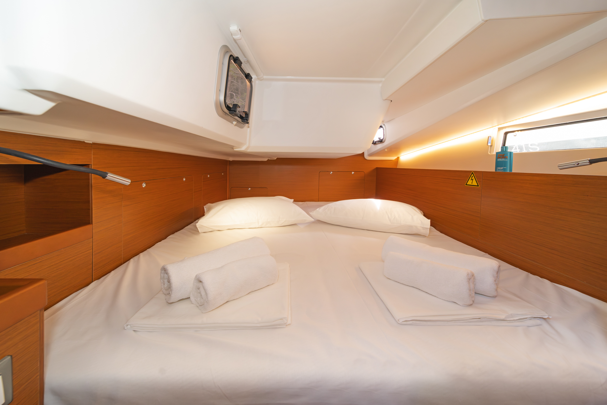 Sun Odyssey 490 — photo 7
