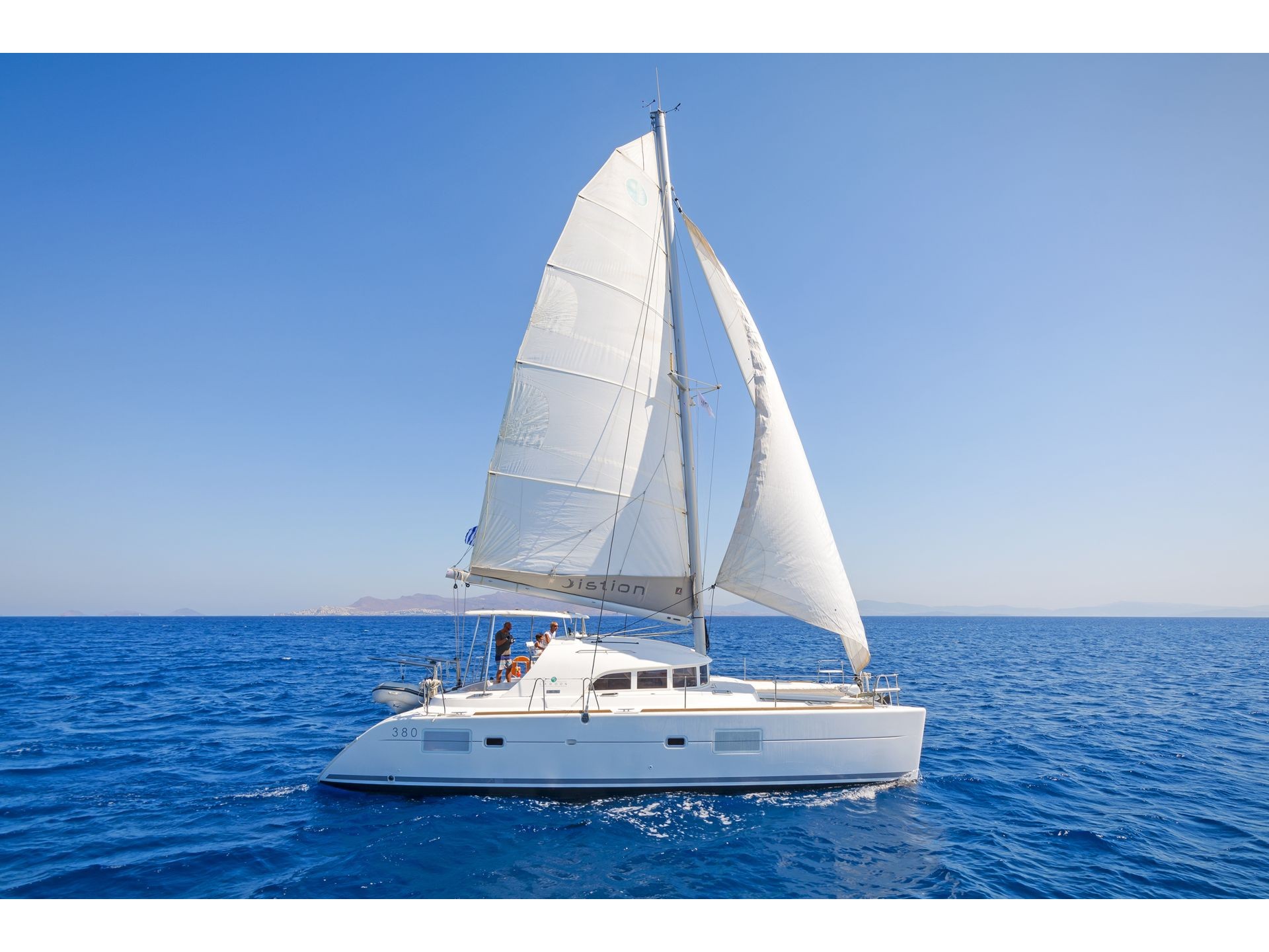 Lagoon 380 S2 — photo 1