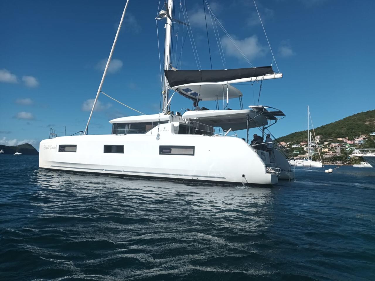 Lagoon 46 — photo 1