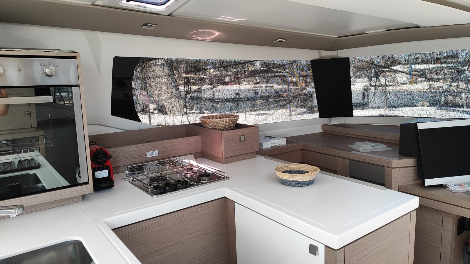 Fountaine Pajot Astrea 42 — photo 8