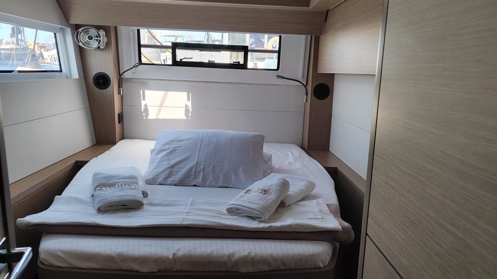 Lagoon 51 — photo 10