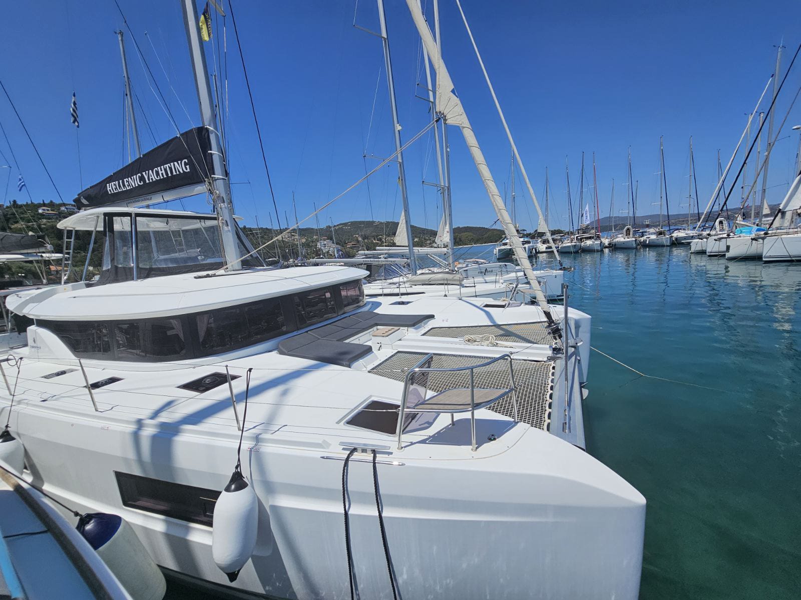 Lagoon 46 — photo 1