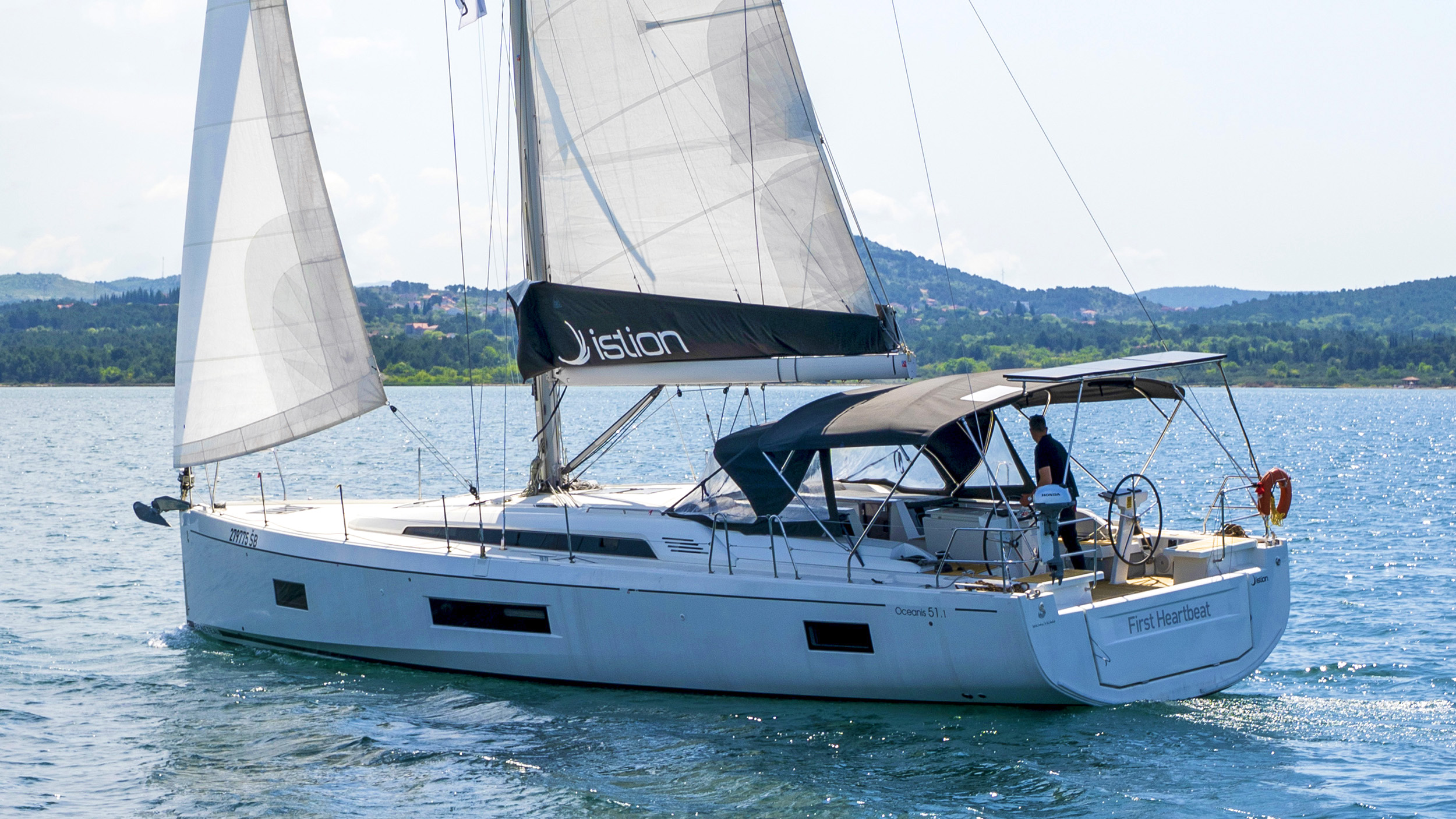 Oceanis 51.1 (5+1 cab) & GEN — photo 11