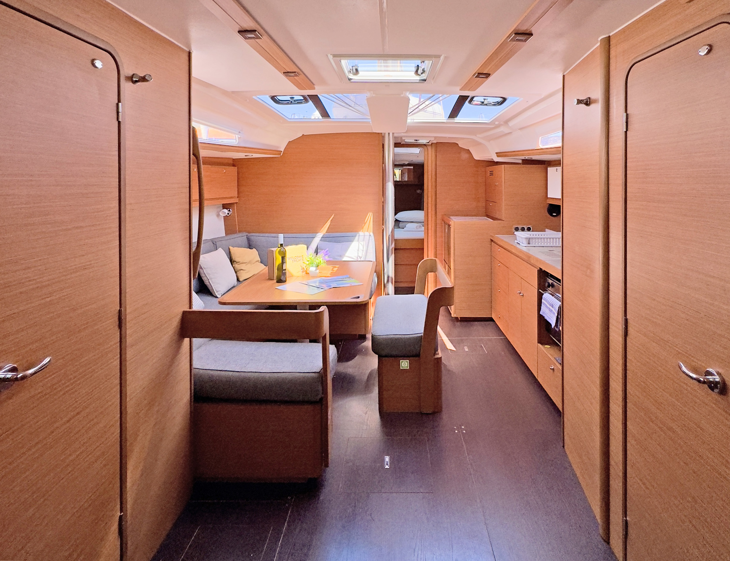 Dufour 430 — photo 4