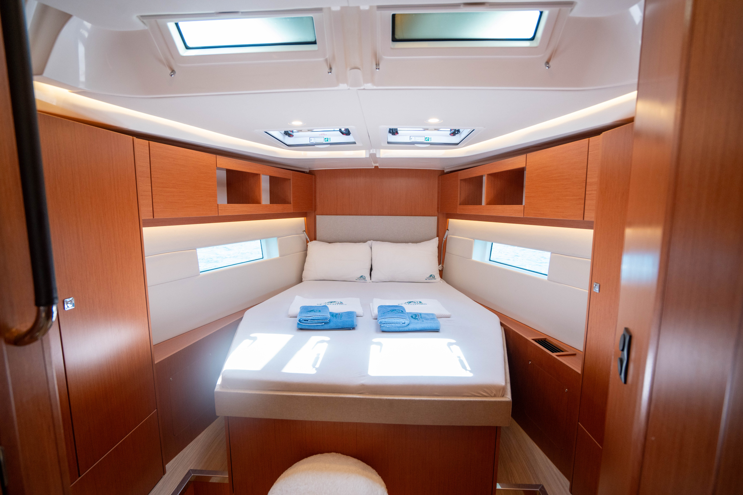 Bavaria C45 Style — photo 5