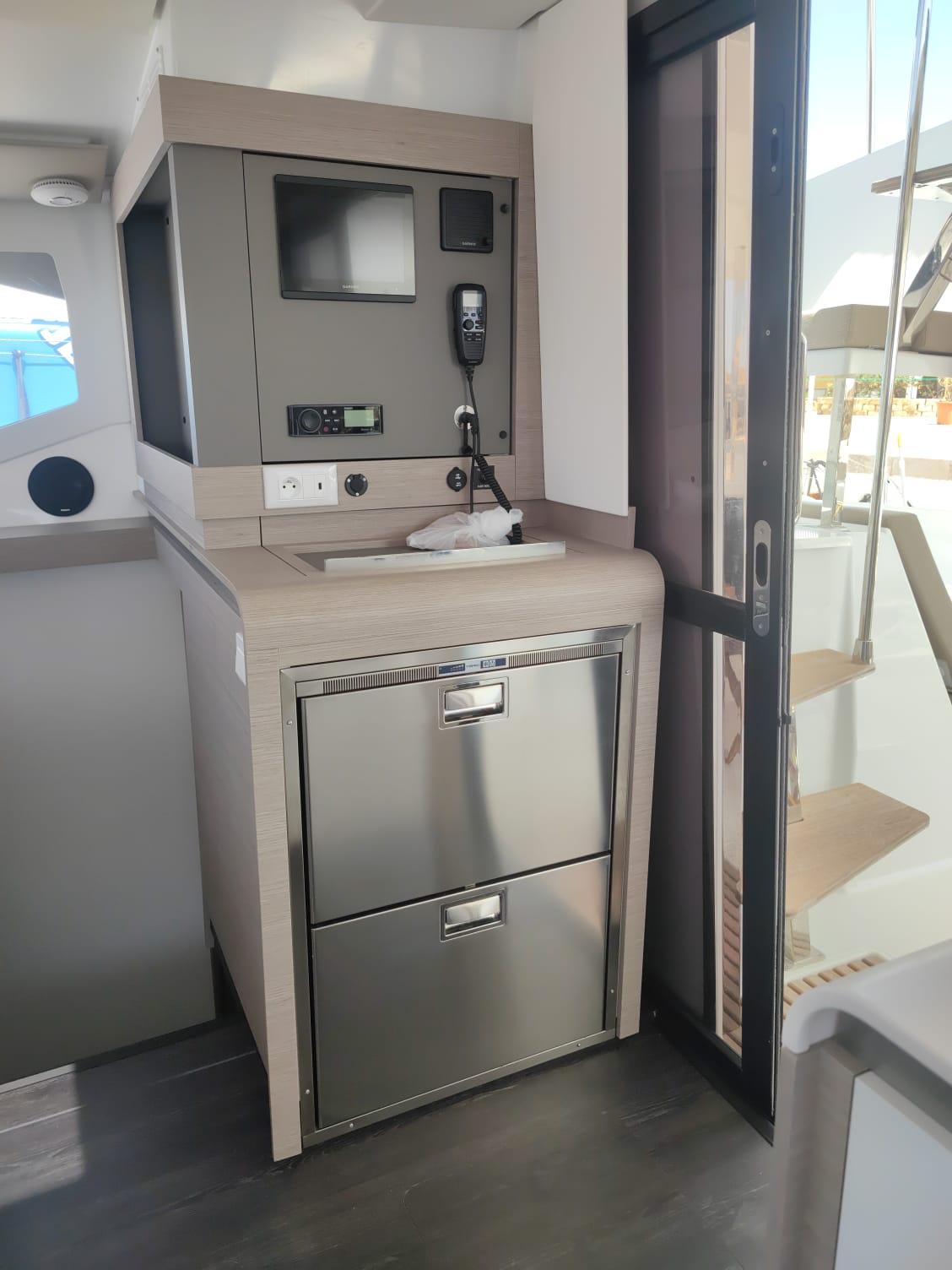 Fountaine Pajot Isla 40 (Wm-Ac in dinette-Gen-Sol.Pan) — photo 46