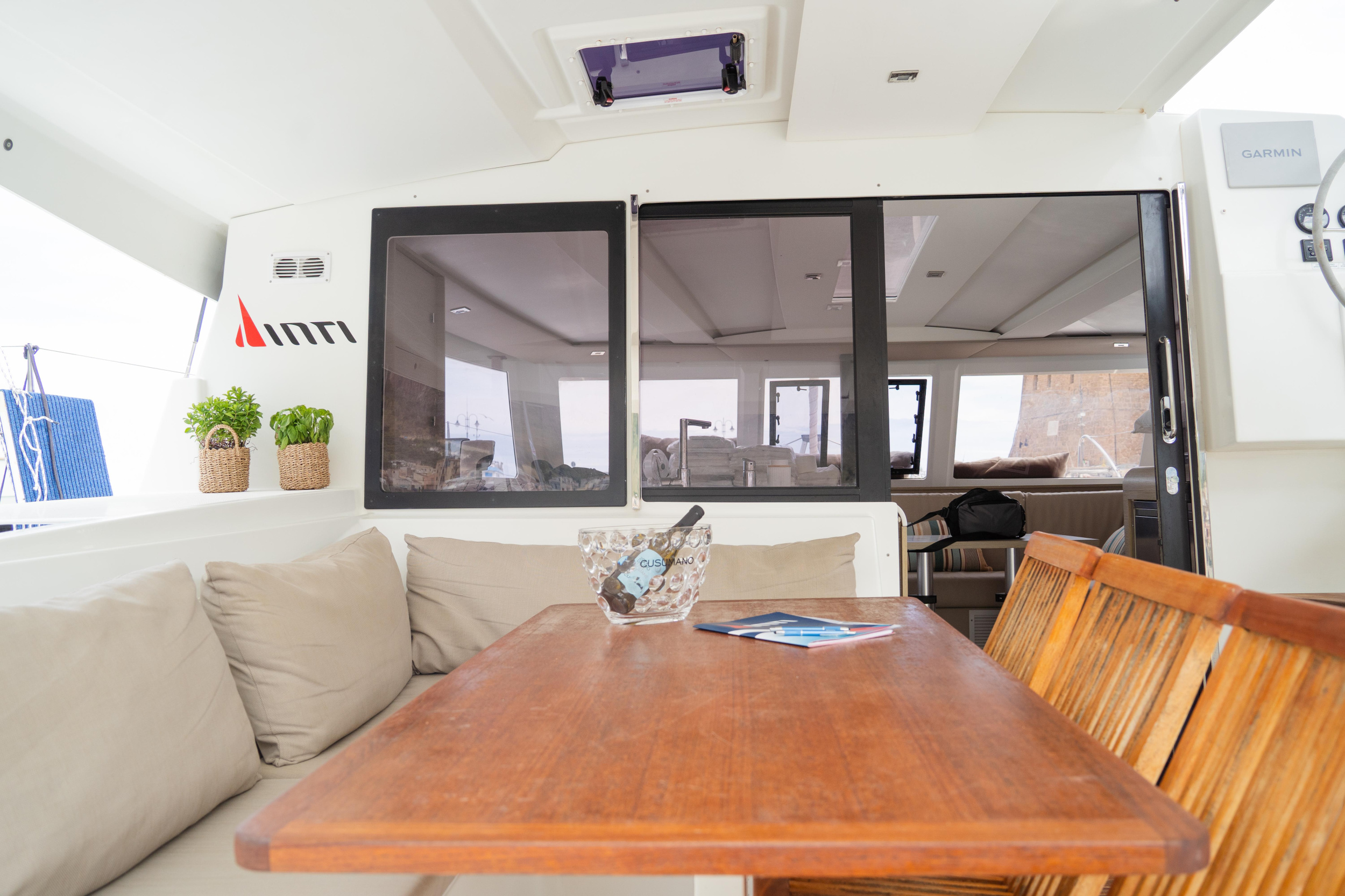 Fountaine Pajot Isla 40 (Wm-Ac in dinette-Gen-Sol.Pan) — photo 66