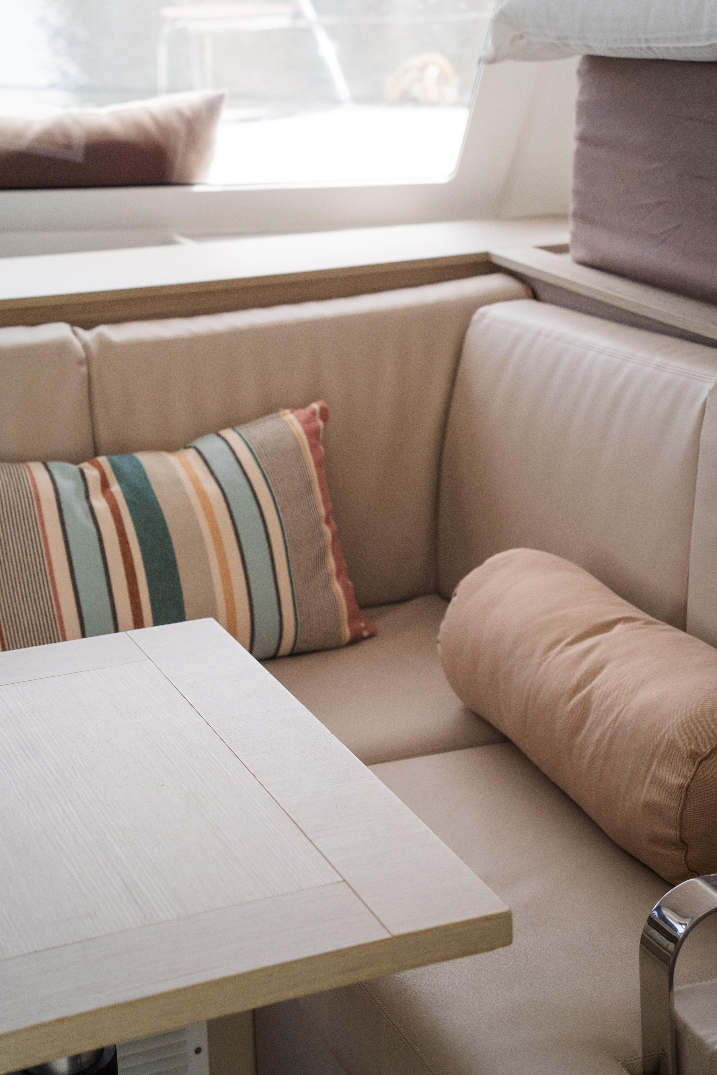 Fountaine Pajot Isla 40 (Wm-Ac in dinette-Gen-Sol.Pan) — photo 6