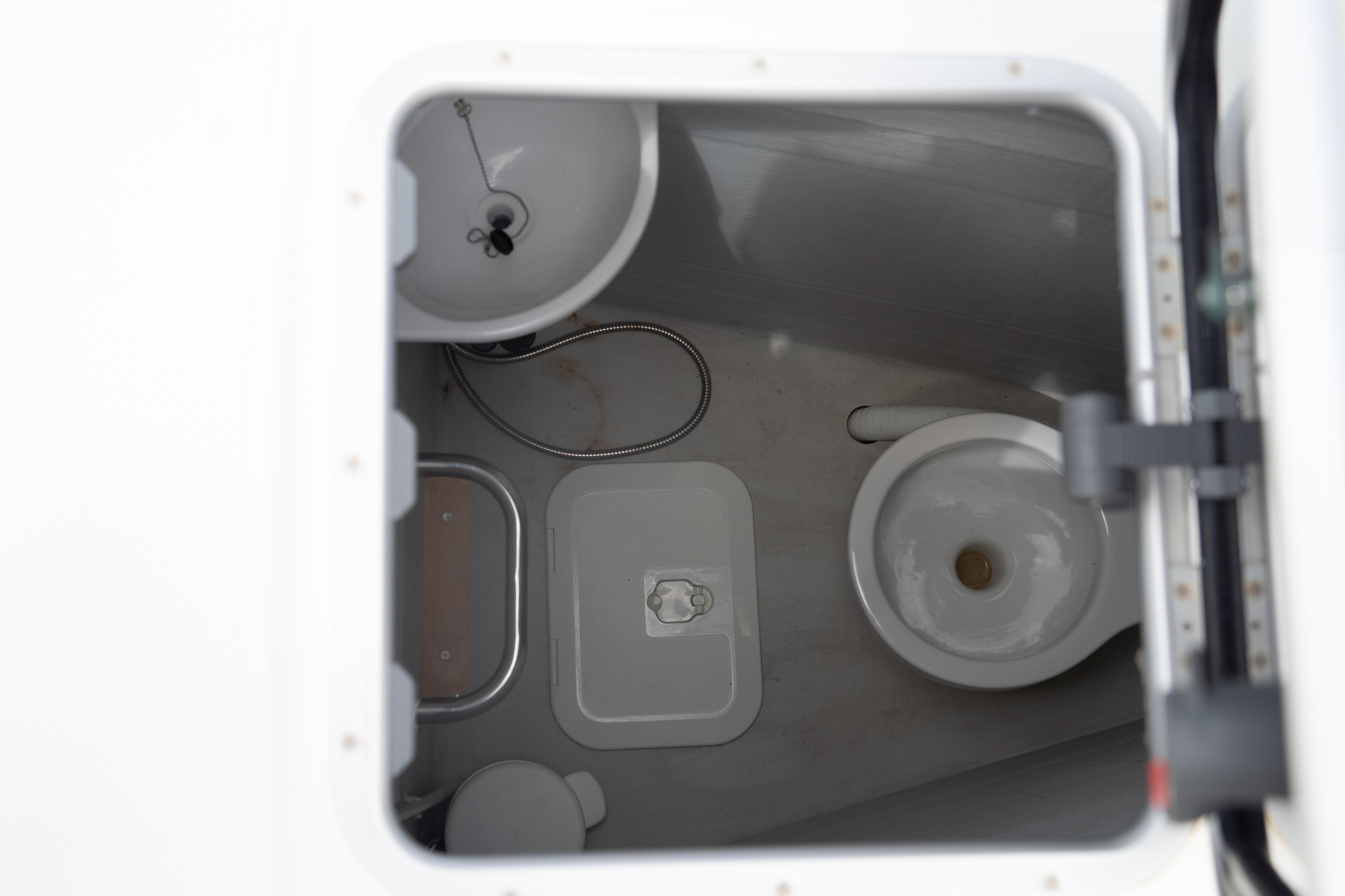 Fountaine Pajot Isla 40 (Wm-Ac in dinette-Gen-Sol.Pan) — photo 74