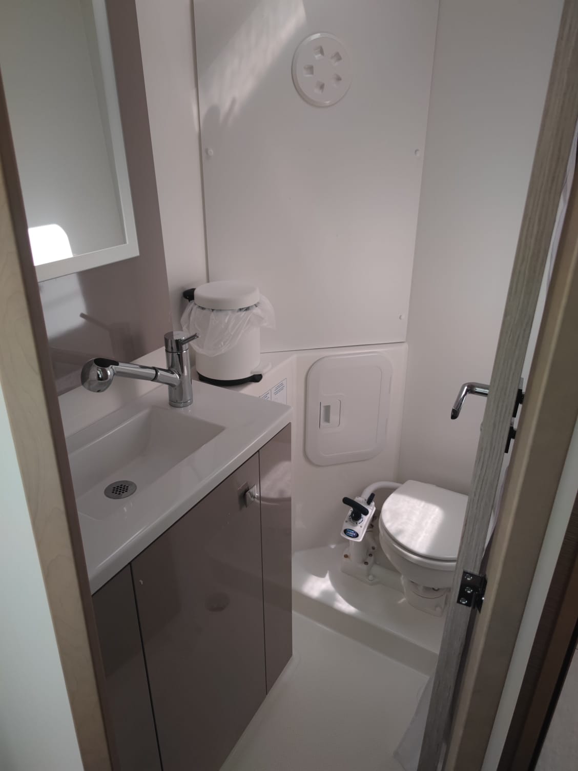 Fountaine Pajot Isla 40 (Wm-Ac in dinette-Gen-Sol.Pan) — photo 57
