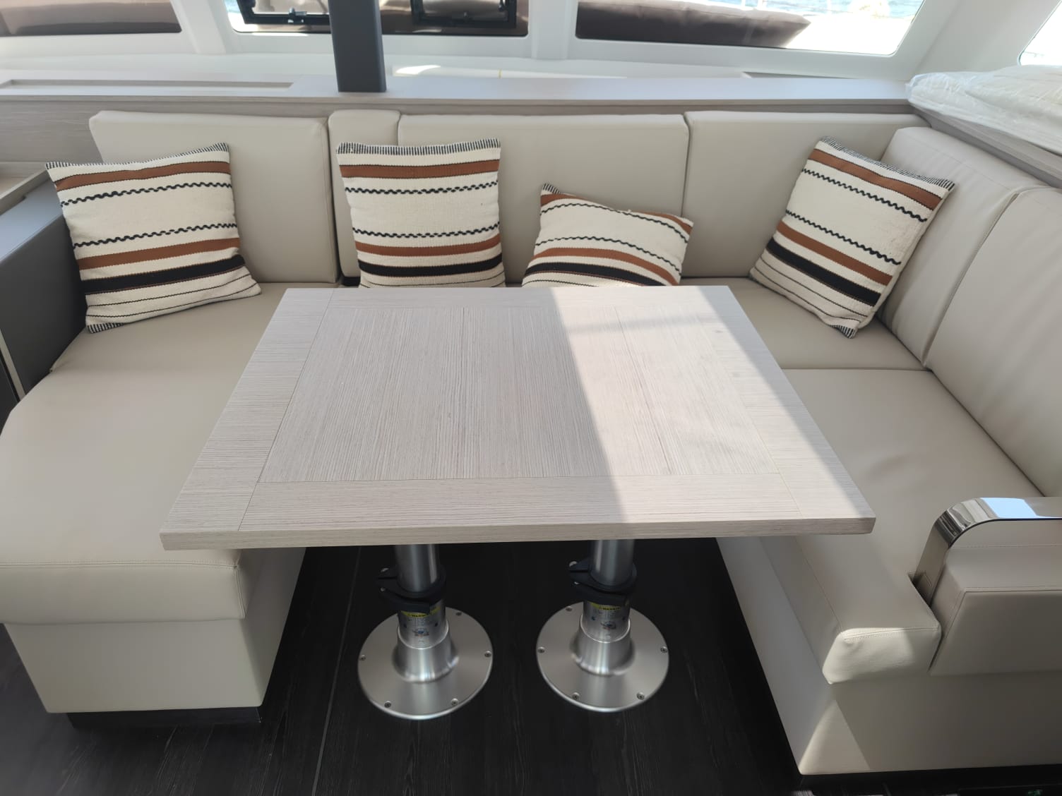 Fountaine Pajot Isla 40 (Wm-Ac in dinette-Gen-Sol.Pan) — photo 80