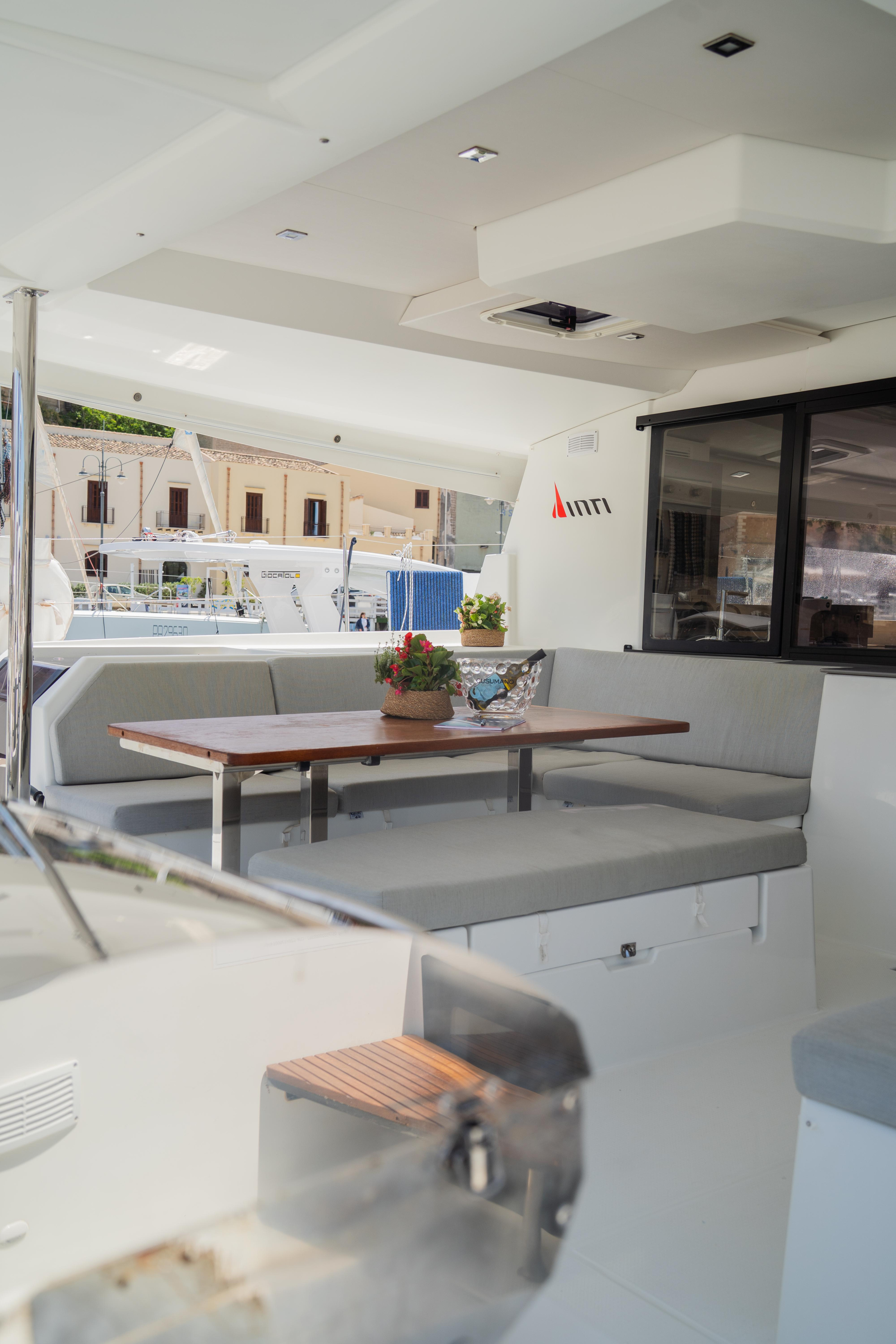 Fountaine Pajot Saona 47 (Wm-AC-Gen-Sol.Pan) — photo 77