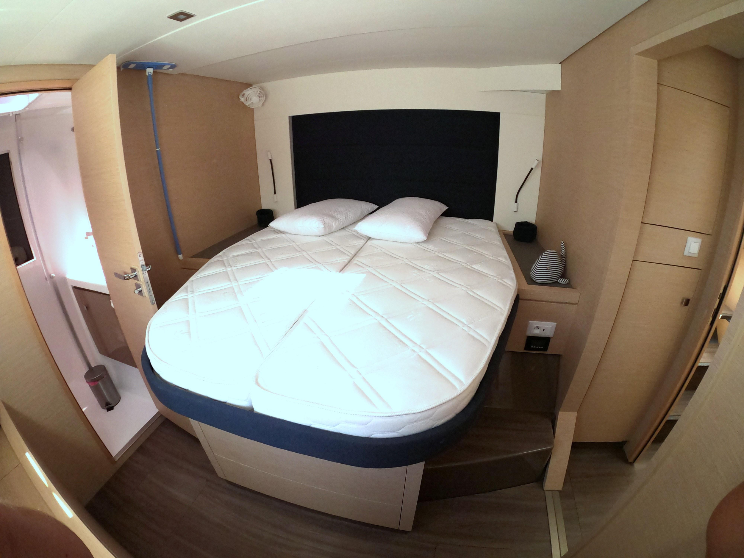 Fountaine Pajot Saona 47 (Wm-AC-Gen-Sol.Pan) — photo 20