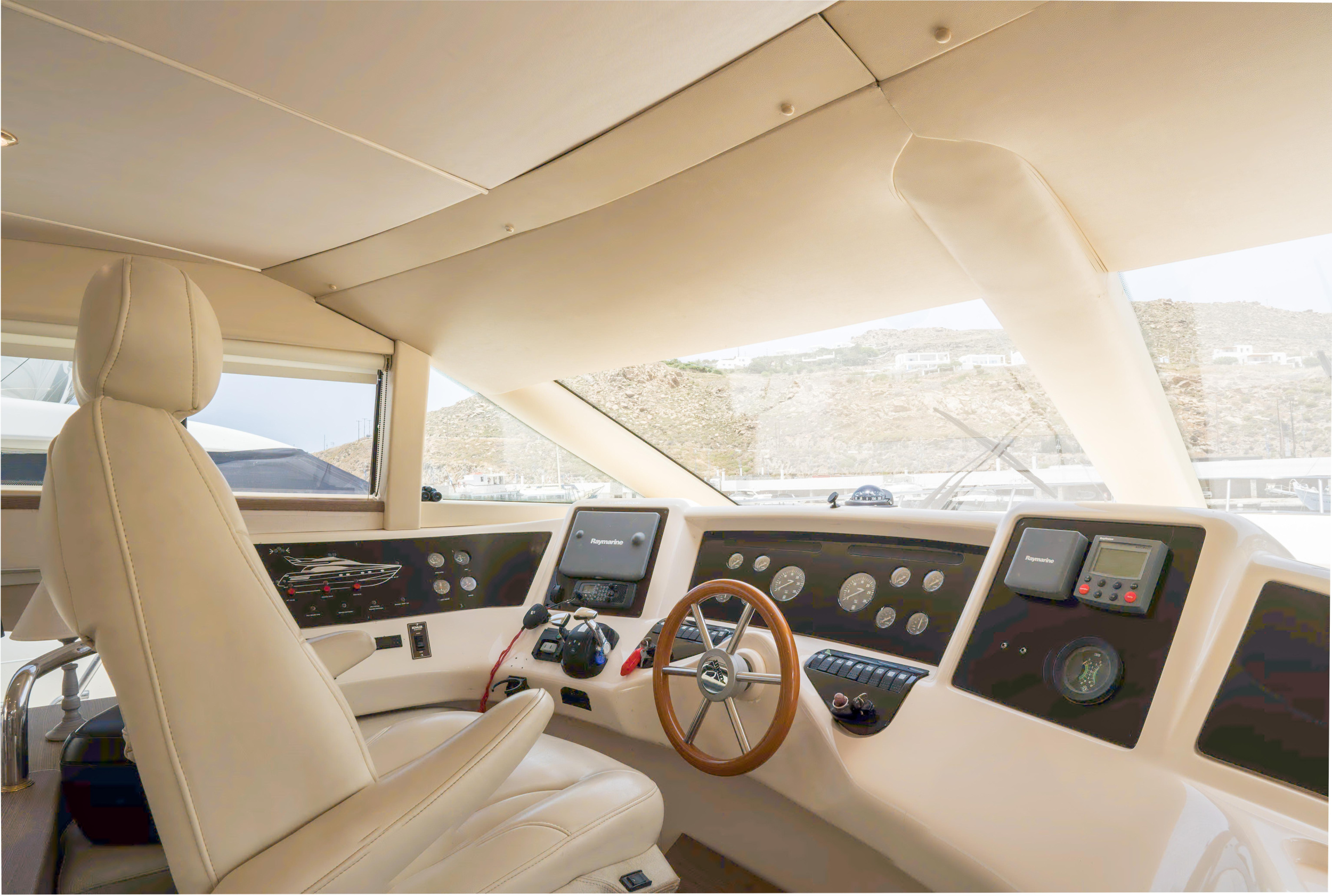 Azimut 58 — photo 6