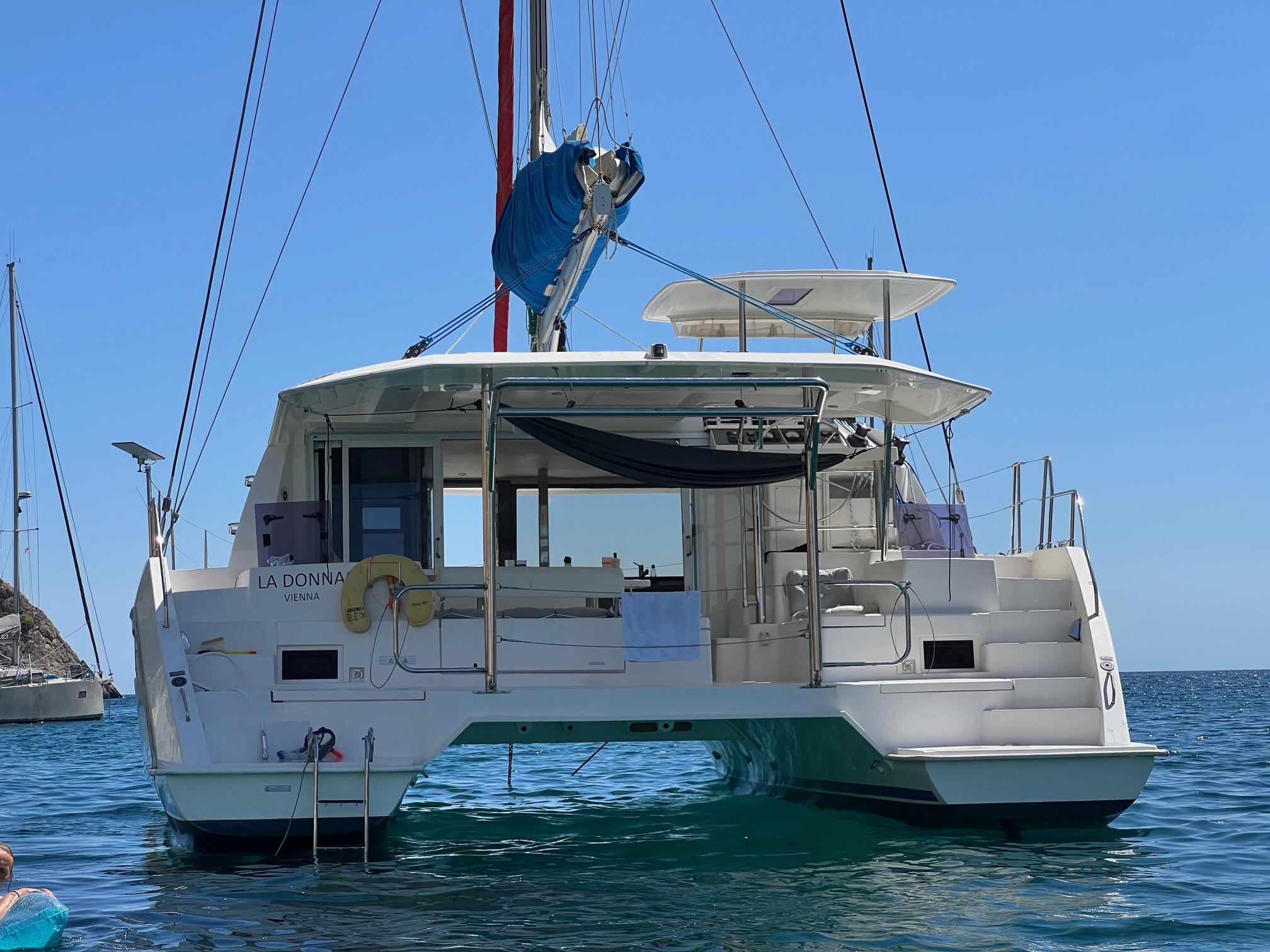 Leopard 40 — photo 14