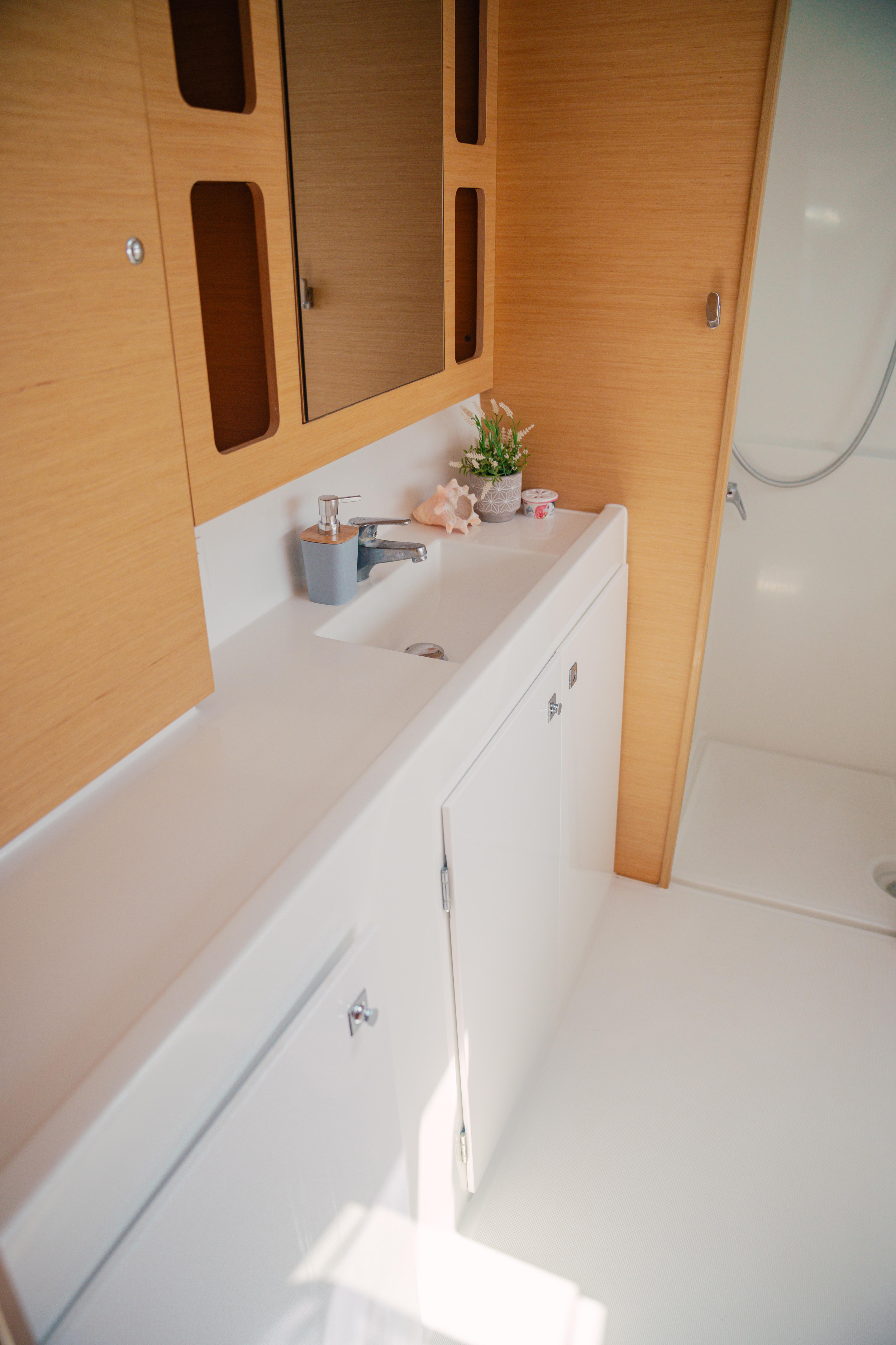 Lagoon 42 - Owner Version — photo 15