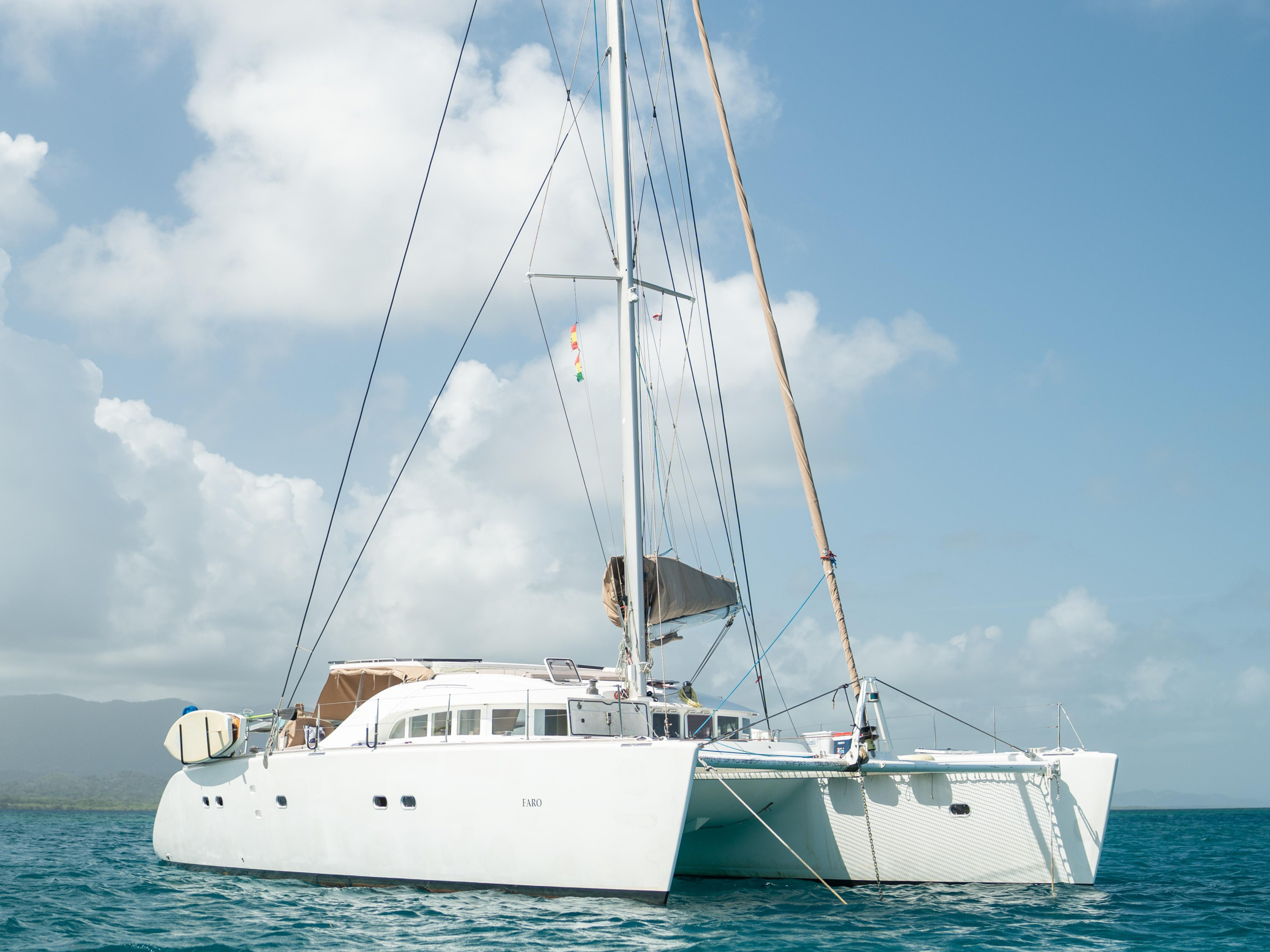 Lagoon Switch 570 — photo 1
