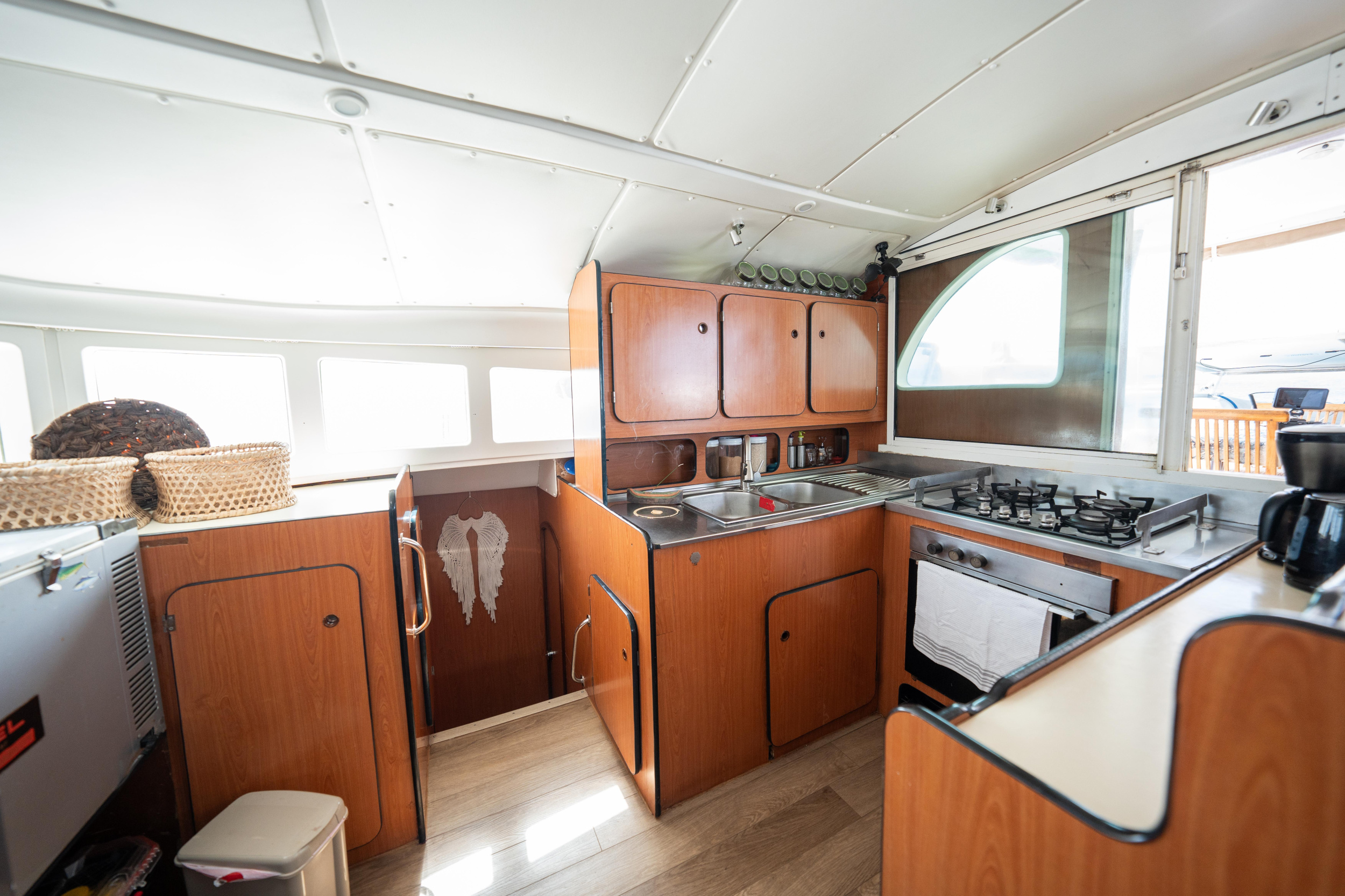 Lagoon Switch 570 — photo 18