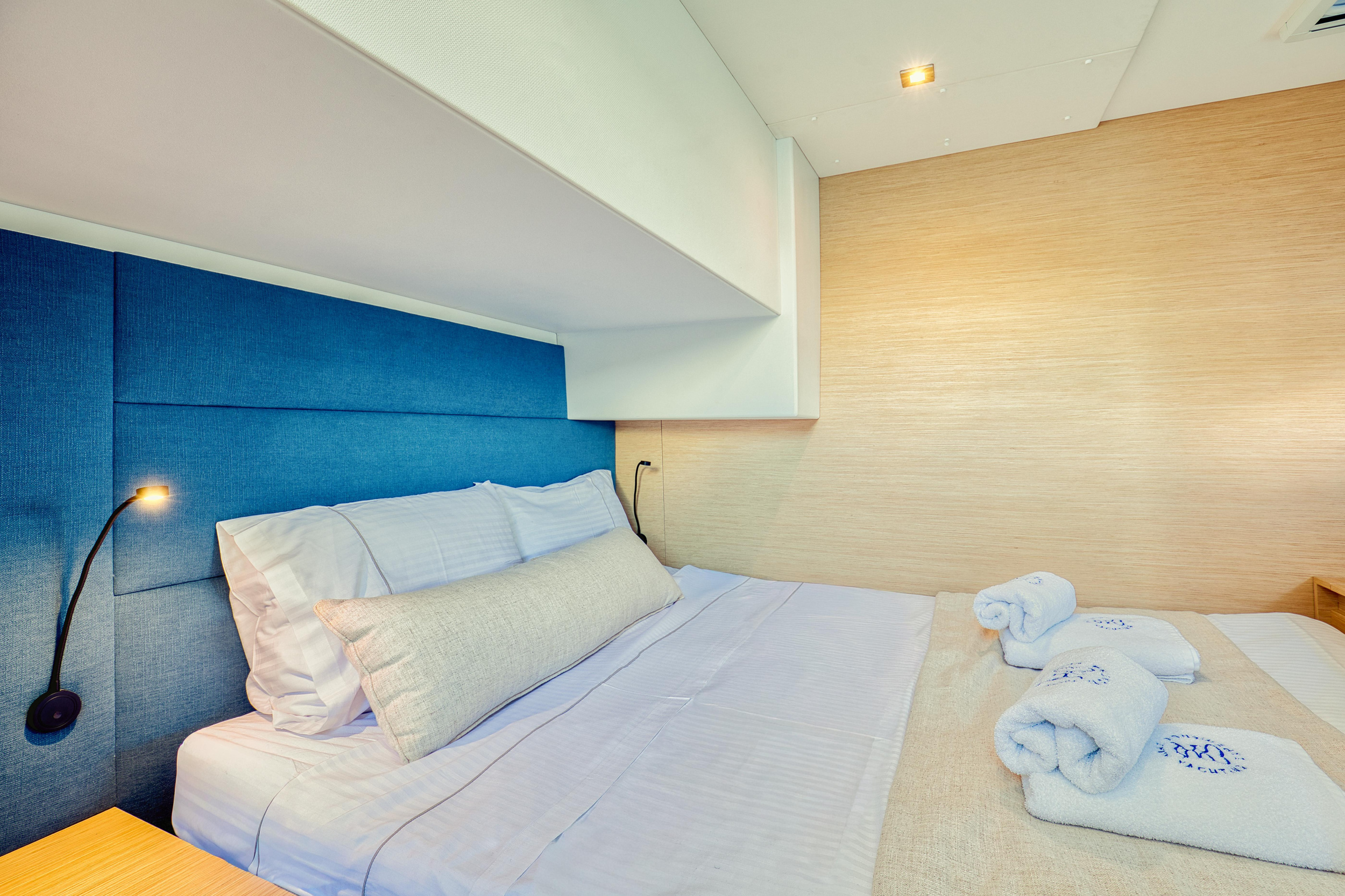 Aura 51 — photo 20