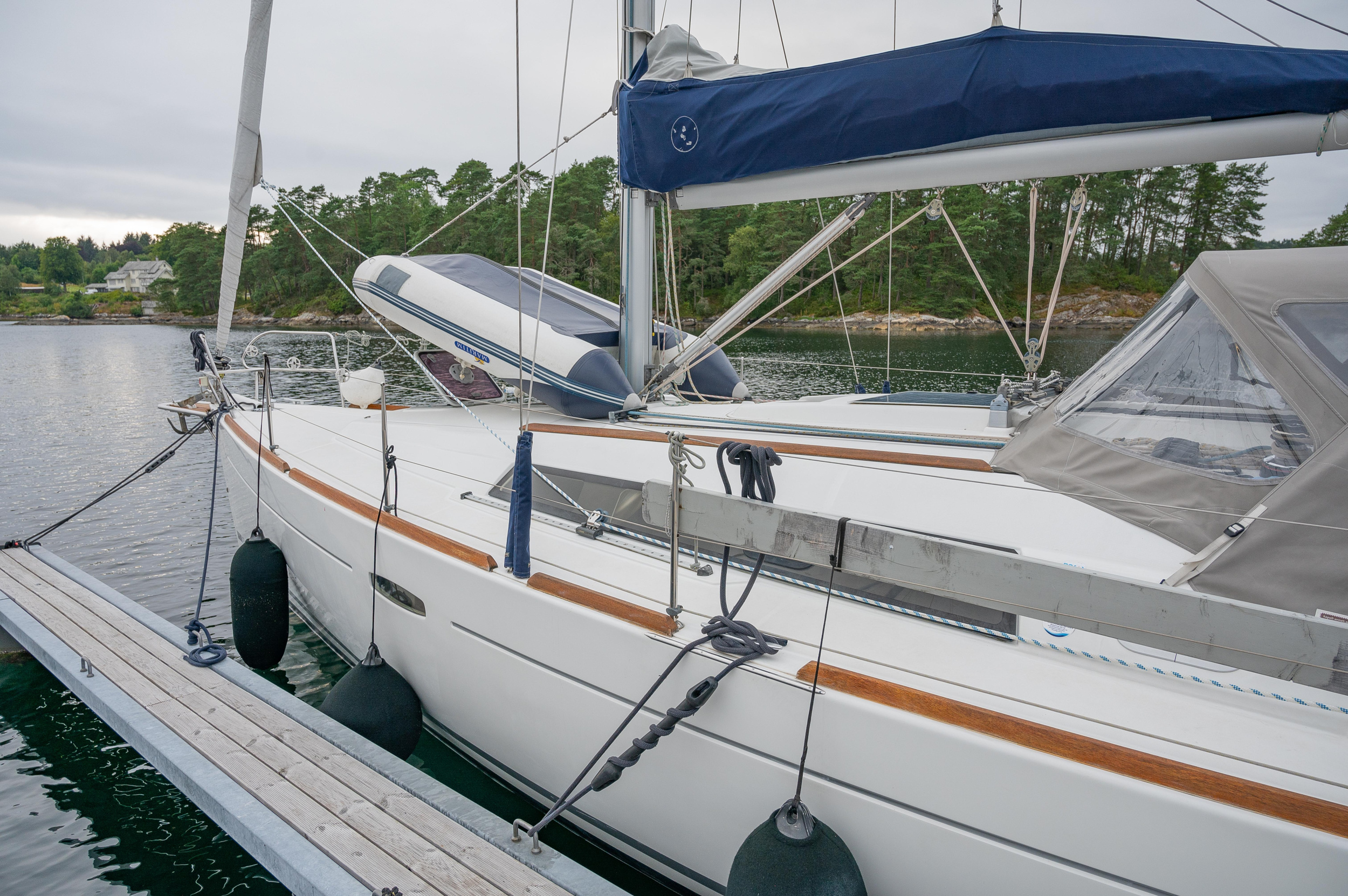 Beneteau Oceanis 37 — photo 9