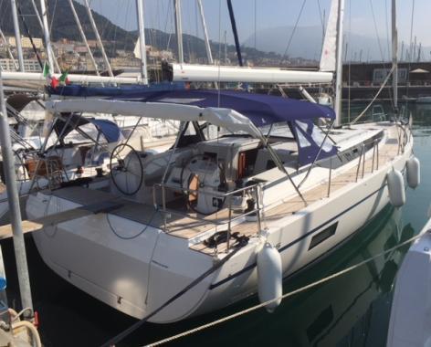 Bavaria C45 — photo 10
