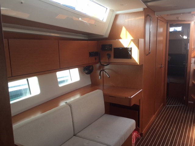 Bavaria C45 — photo 18