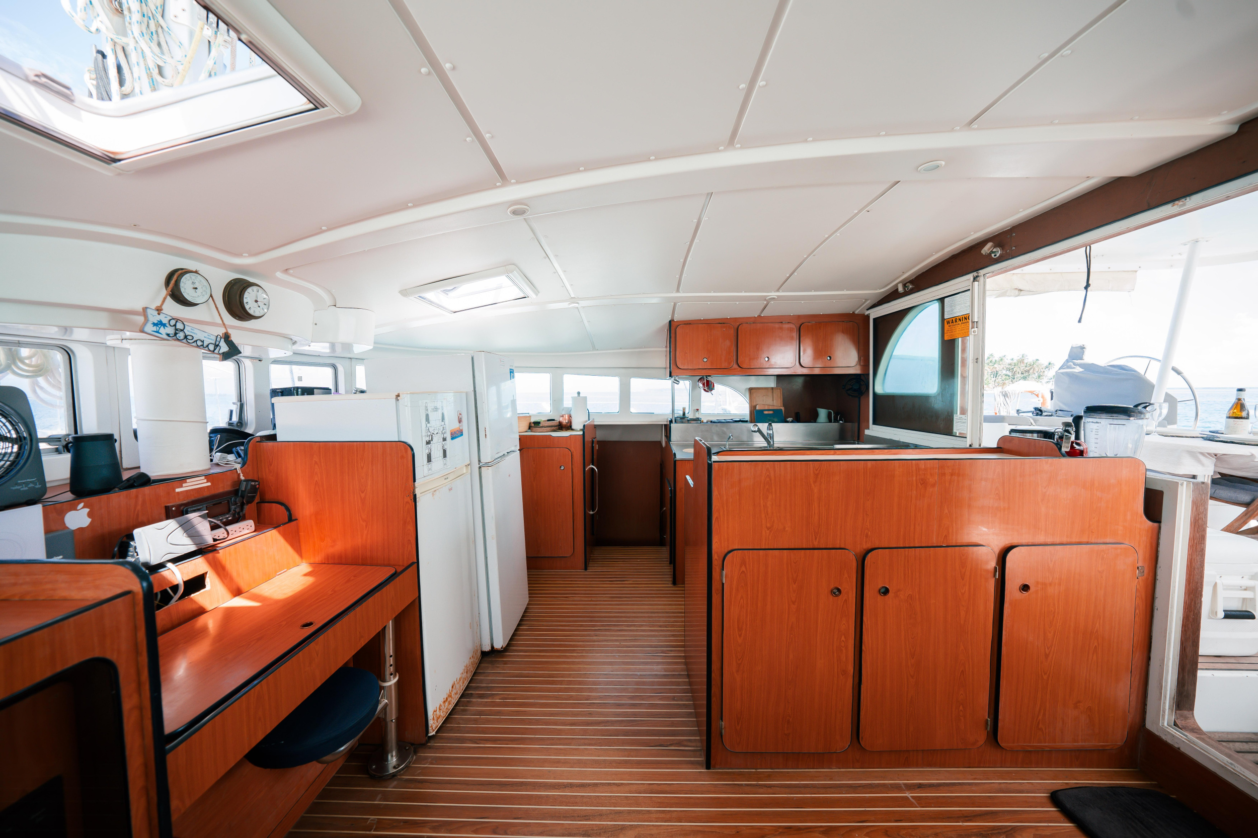 Lagoon Switch 570 — photo 31