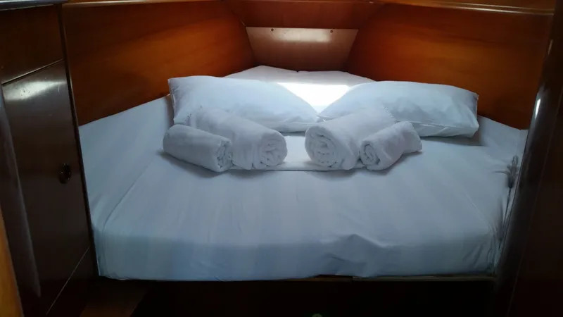 Oceanis 411 — photo 10