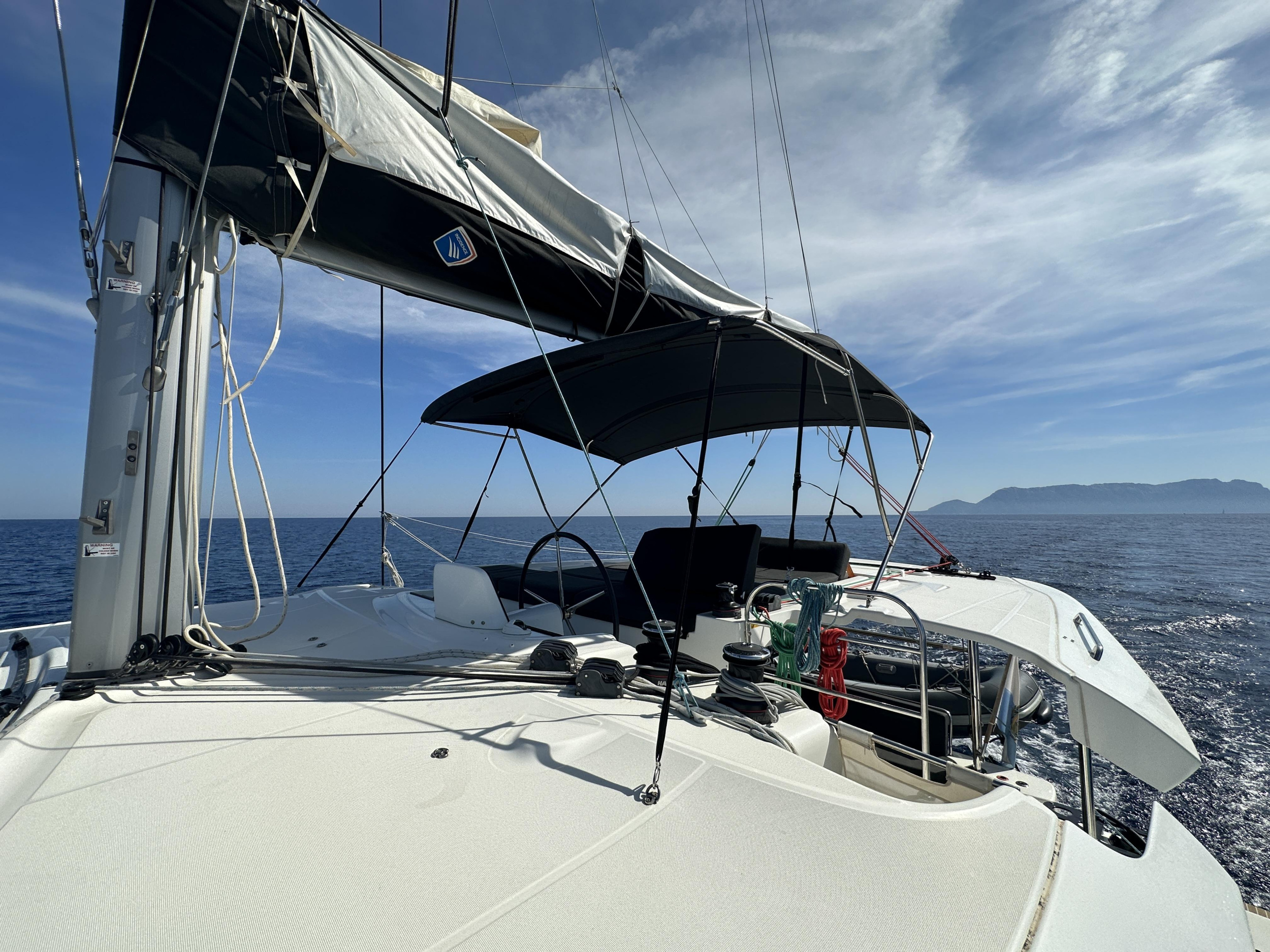 Lagoon 46 — photo 4