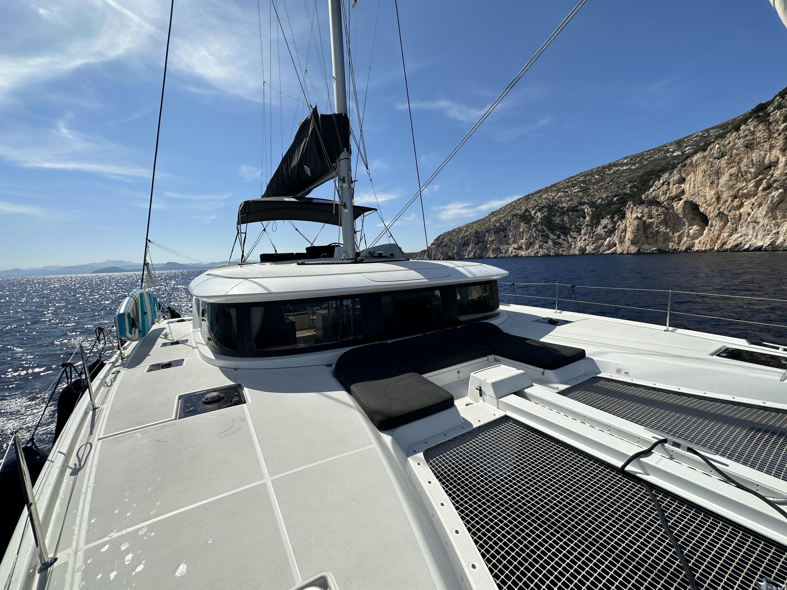 Lagoon 46 — photo 11