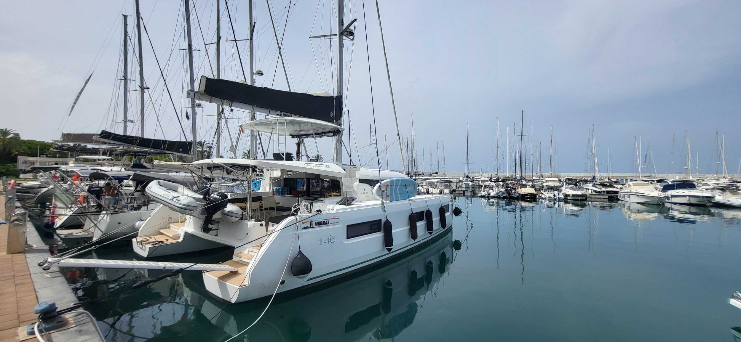 Lagoon 46 — photo 14