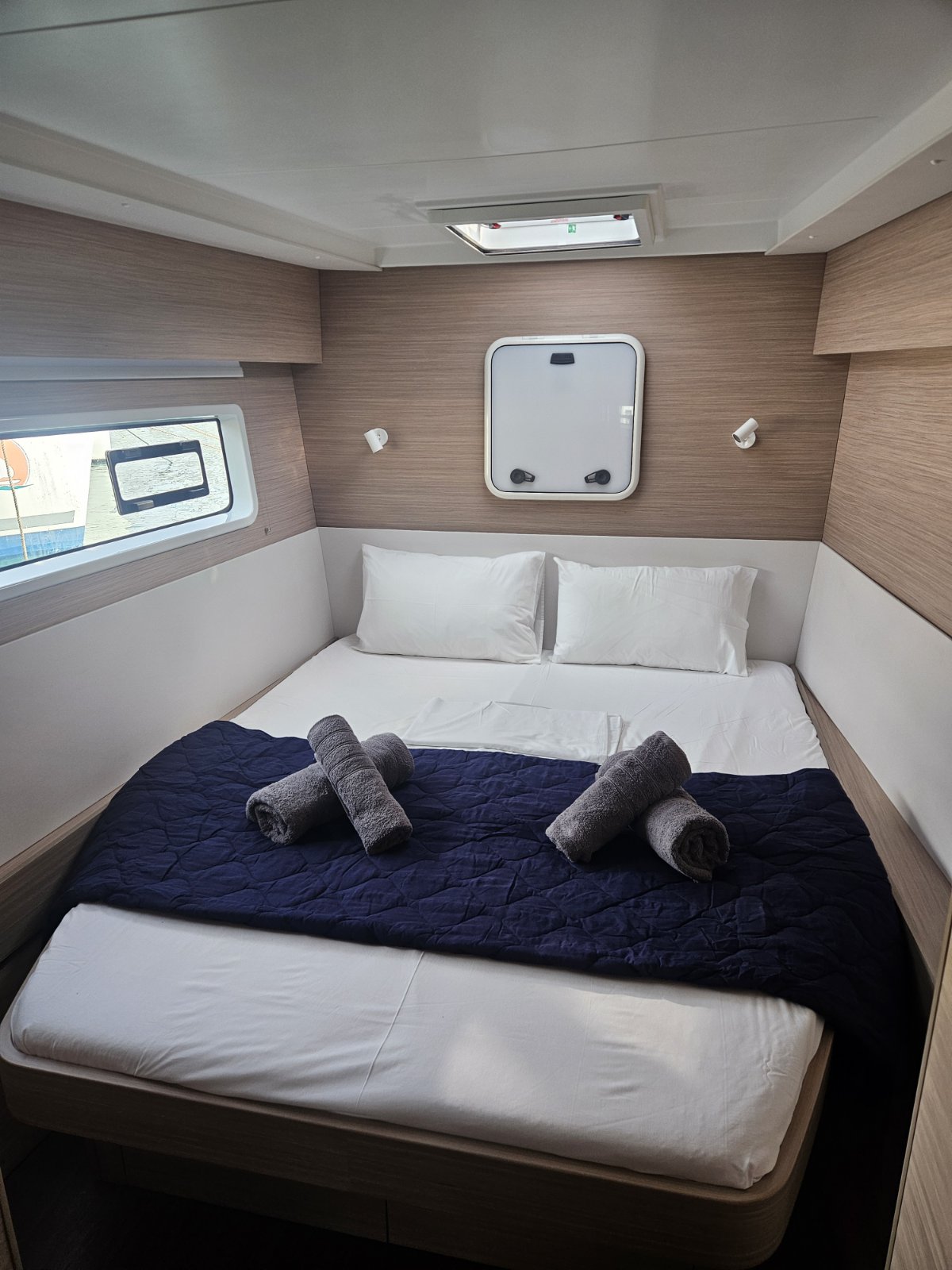 Lagoon 43 — photo 17