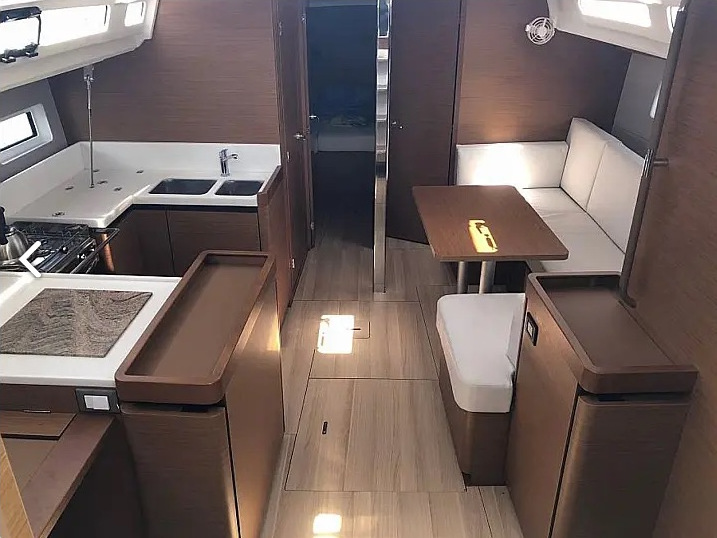 Sun Odyssey 440 (4 cab) — photo 7