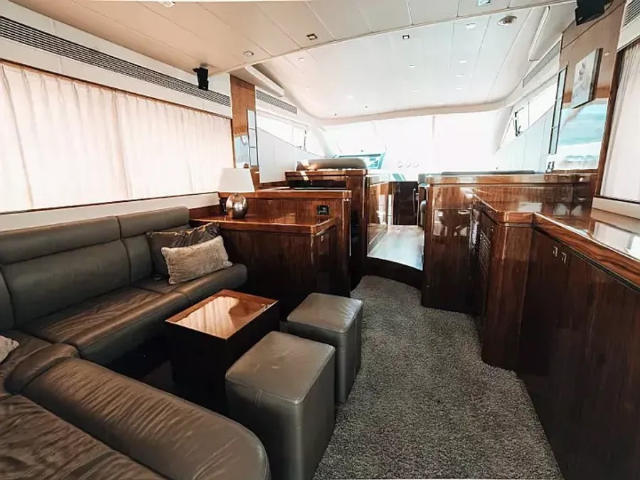 Elegance 60 Fly — photo 17
