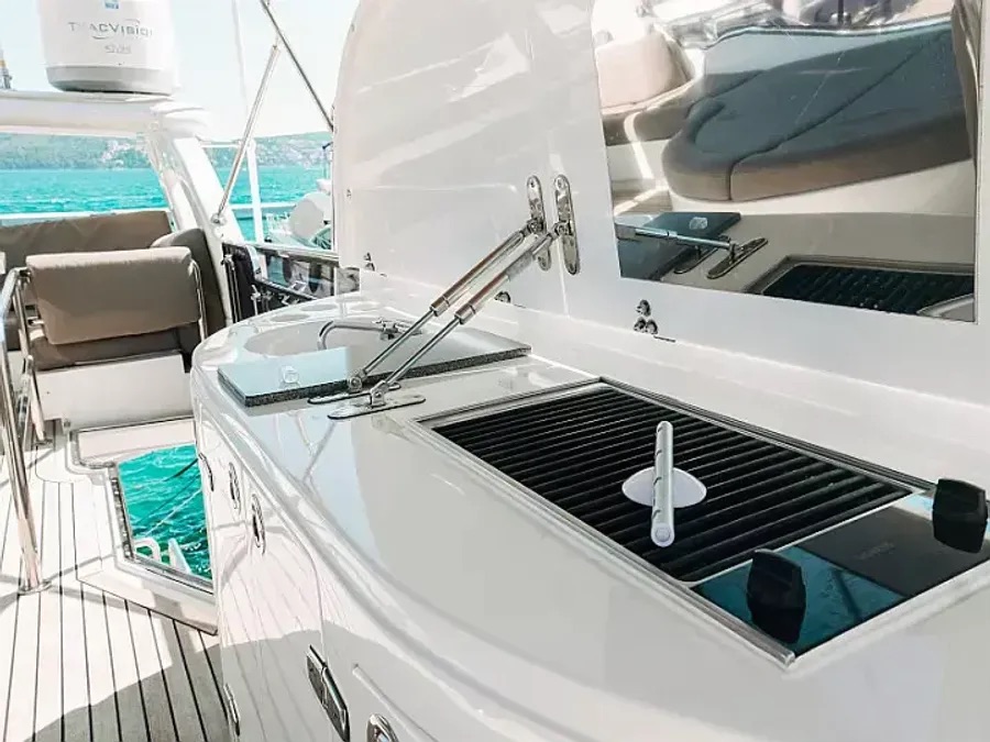 Elegance 60 Fly — photo 4