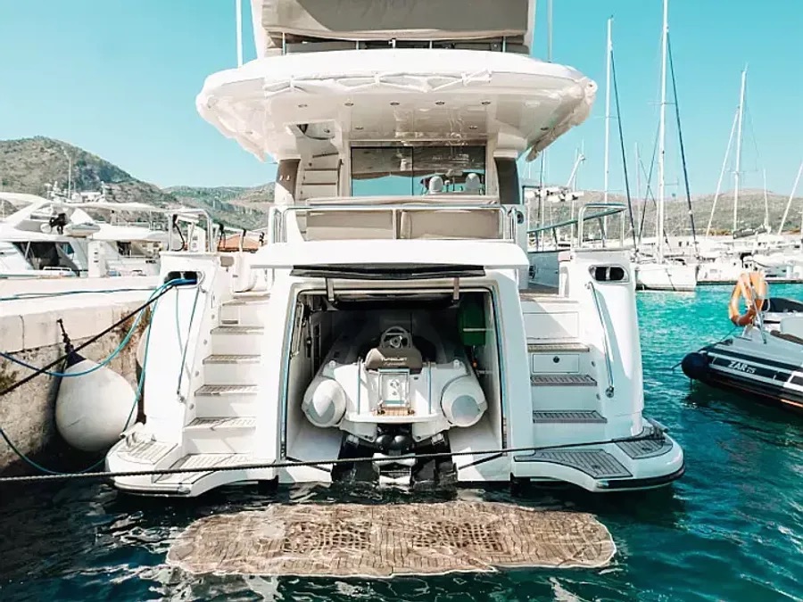 Elegance 60 Fly — photo 16