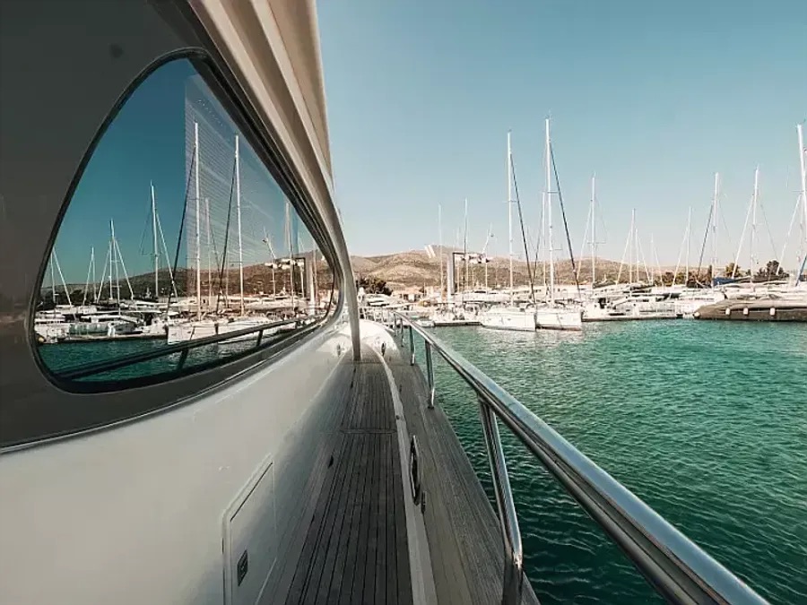 Elegance 60 Fly — photo 10