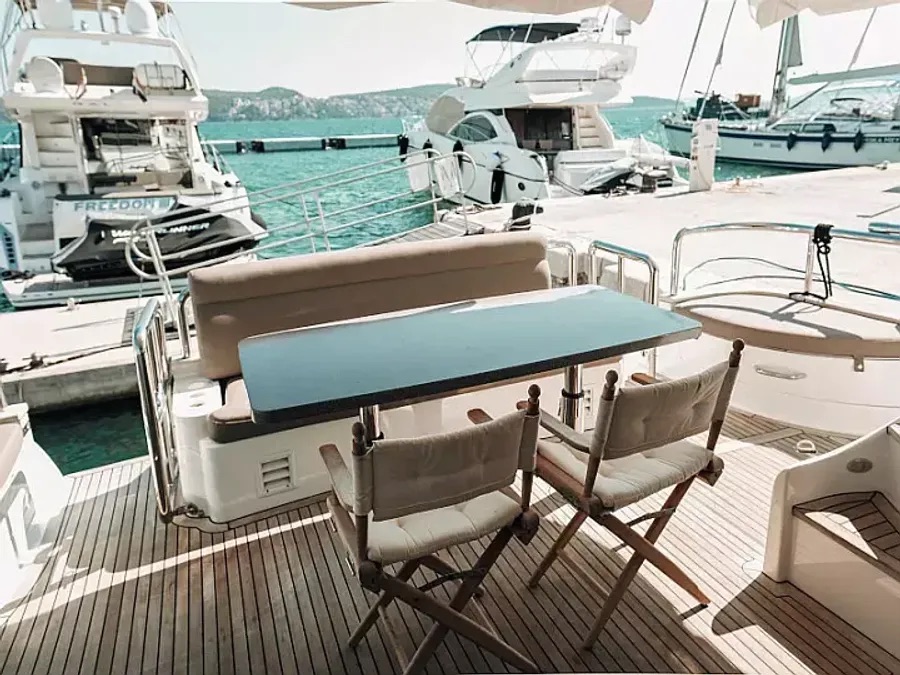 Elegance 60 Fly — photo 11