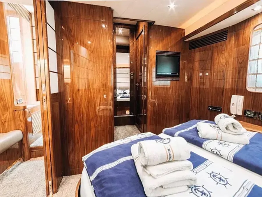 Elegance 60 Fly — photo 9