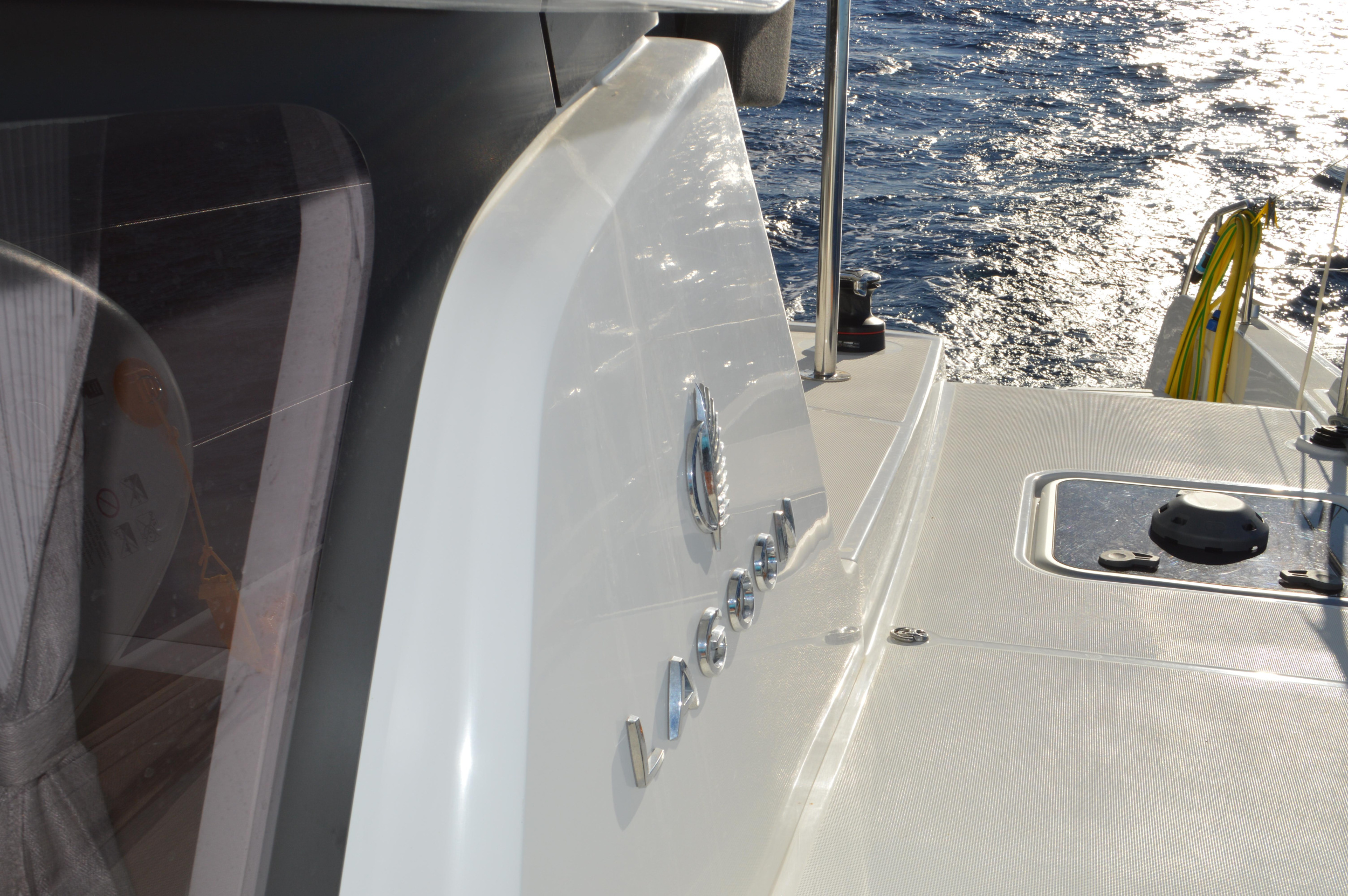 Lagoon 42 — photo 14