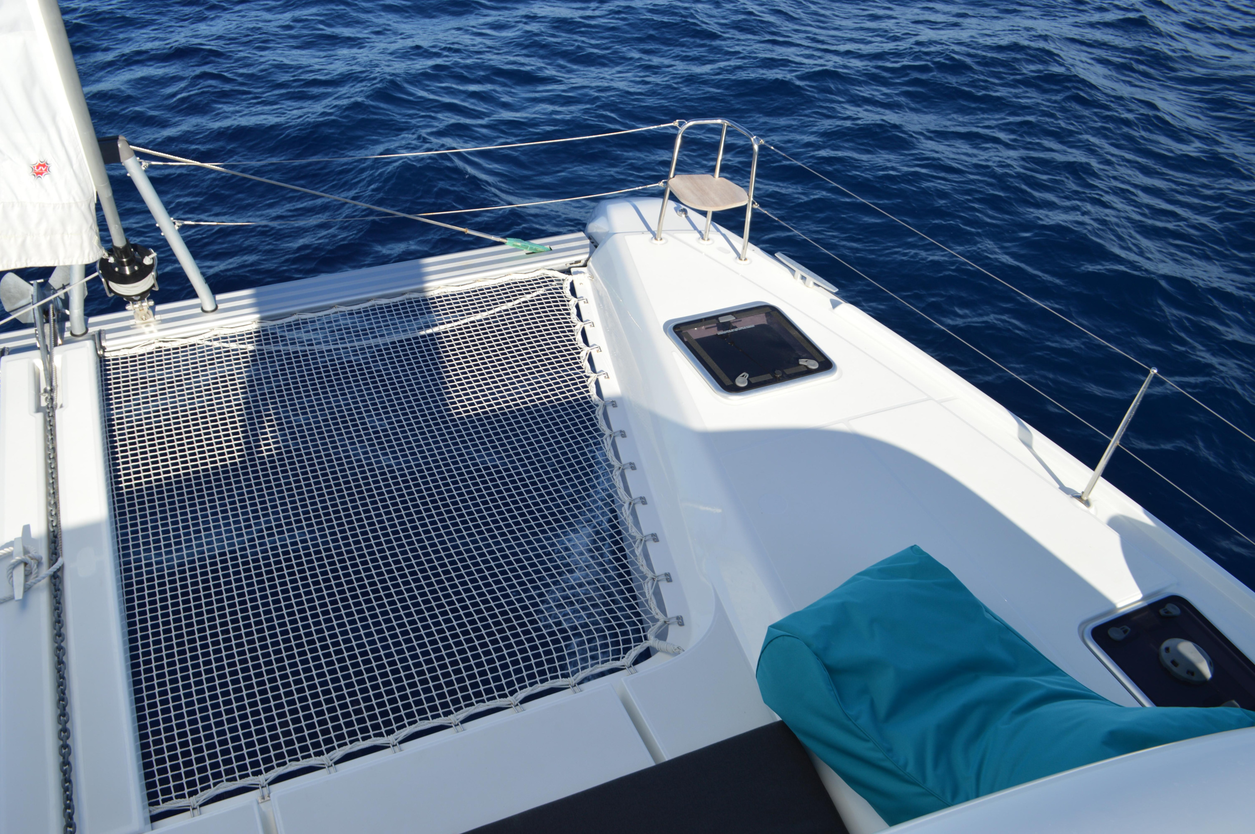 Lagoon 42 — photo 17