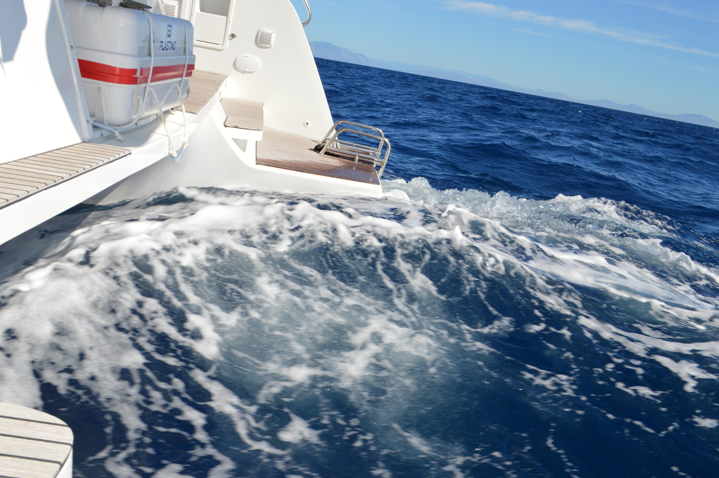 Lagoon 42 — photo 18
