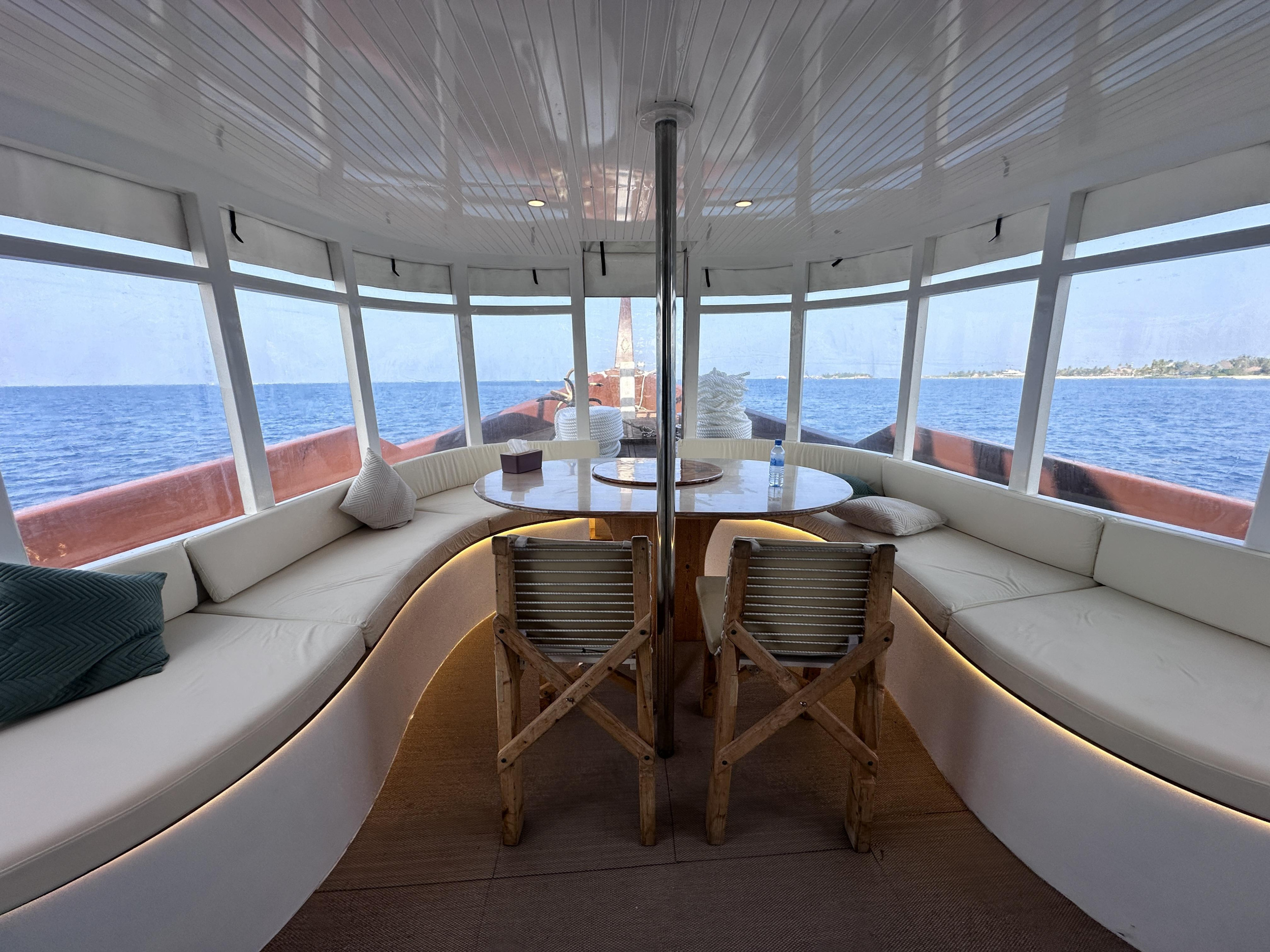 Custom build motoryacht — photo 50